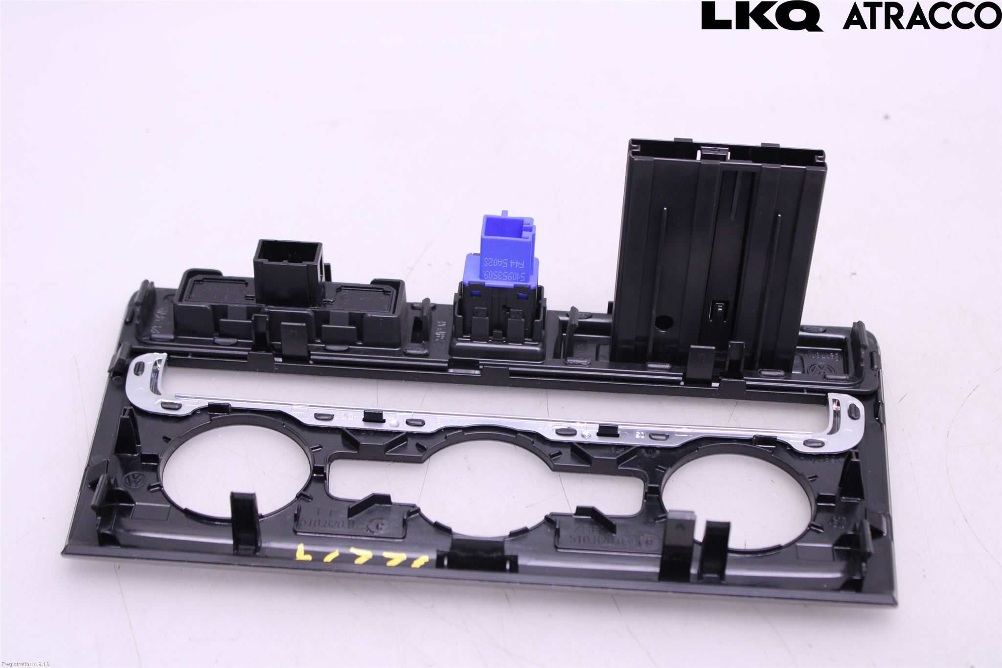 Volkswagen VW GOLF SPORTSVAN 15-20 Instrument-Radio Sarg