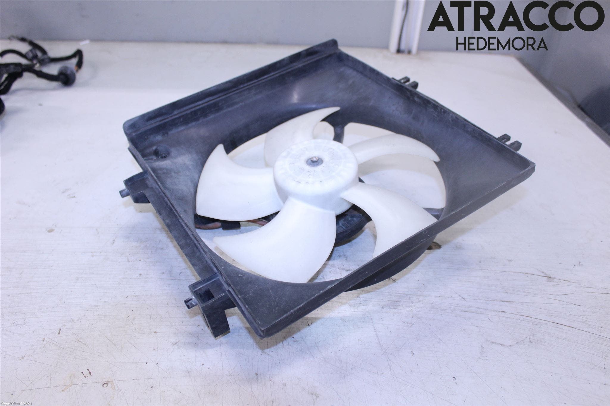 Subaru LEGACY 04-06 Kylfläkt El