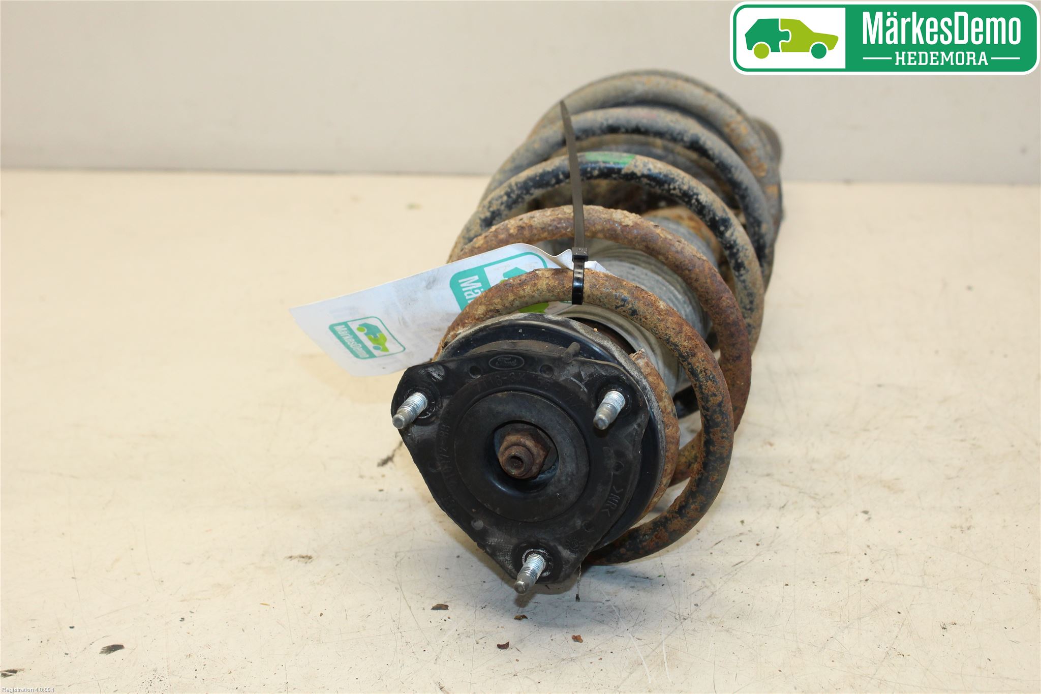 Ford TRANSIT CONNECT 03-08 Fjäderben Fram Vänster