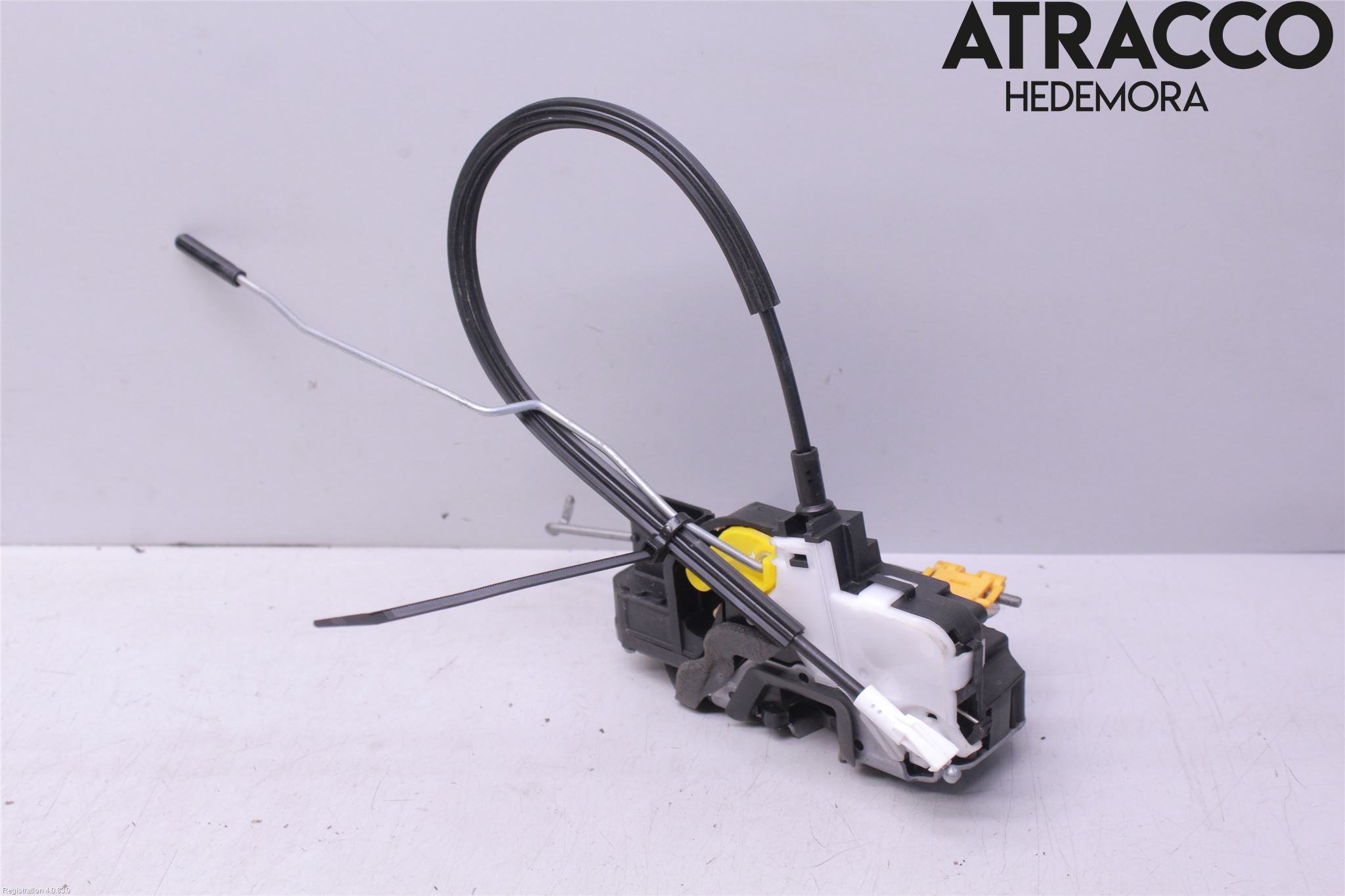 Opel INSIGNIA 17- Låskista-Dörrlås