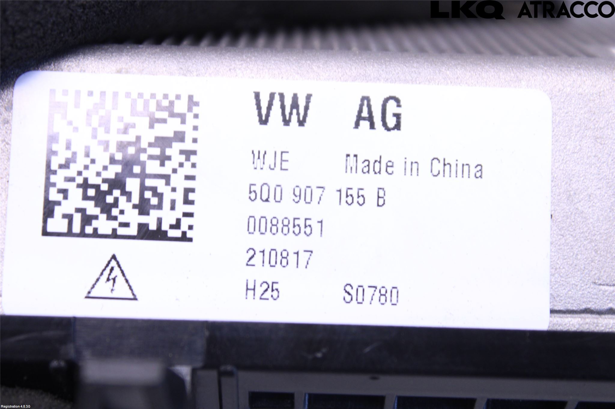 Skoda OCTAVIA (5E) 13-20 Inverter 12 -> 220 V