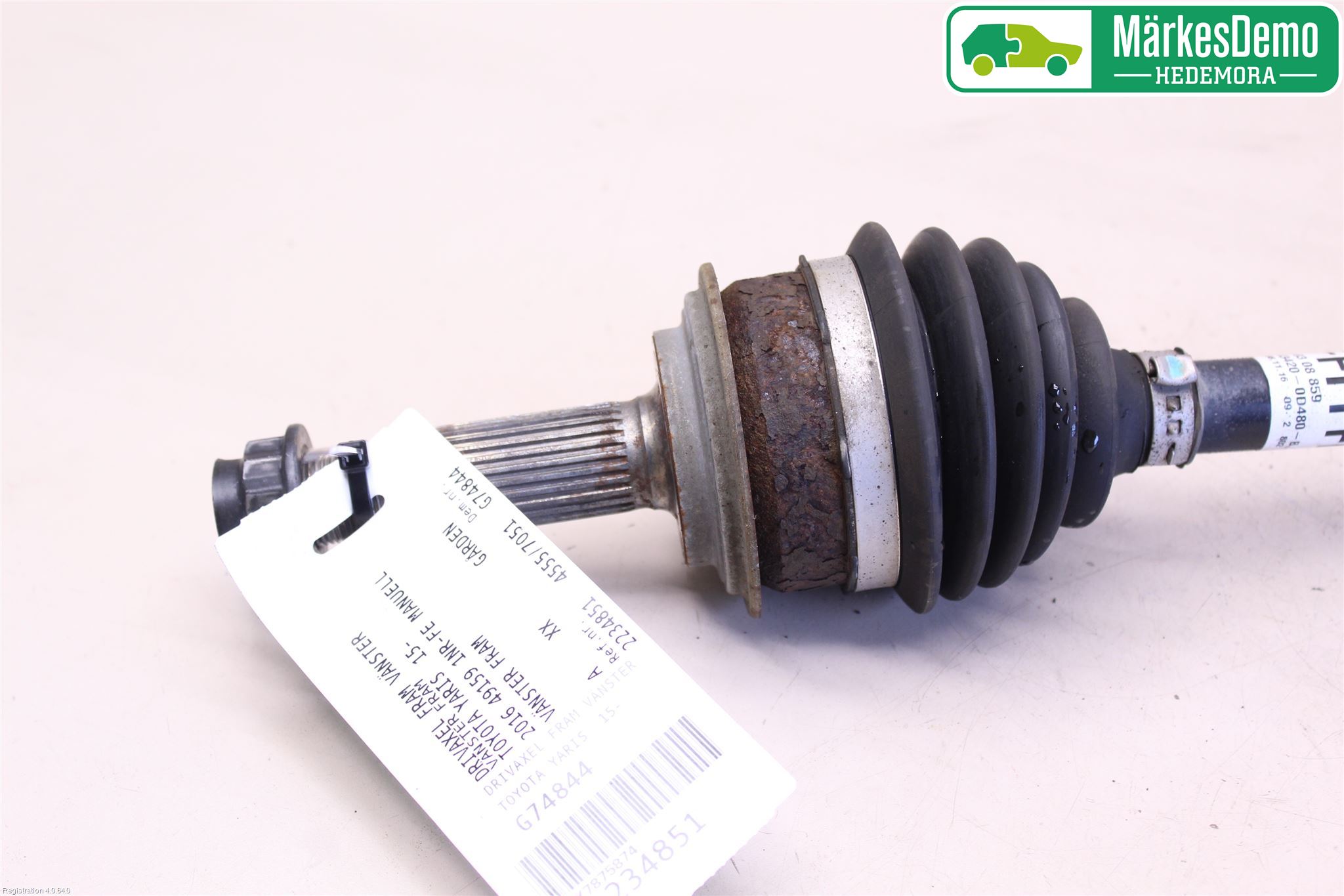 Toyota YARIS XP130 15-20 Drivaxel Fram Vänster