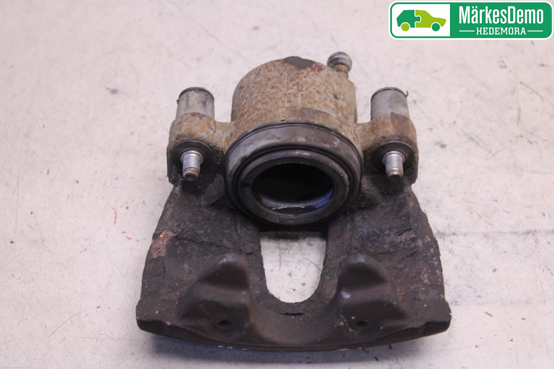 Ford FOCUS 11-14 Bromsok Fram Höger