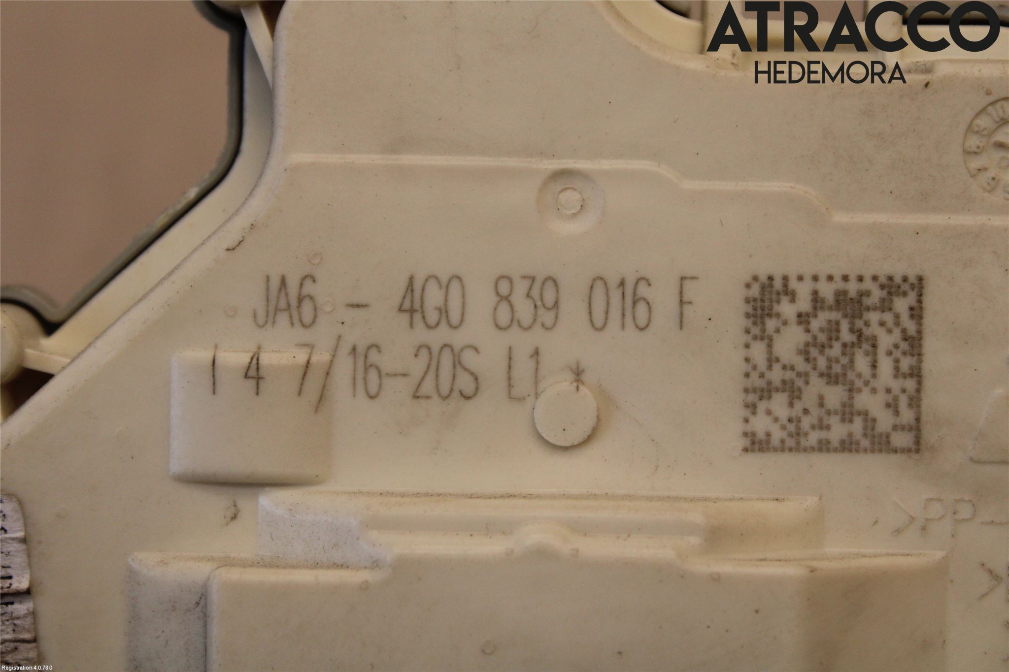 Audi A4/S4 B9 16-19 Låskista-Dörrlås