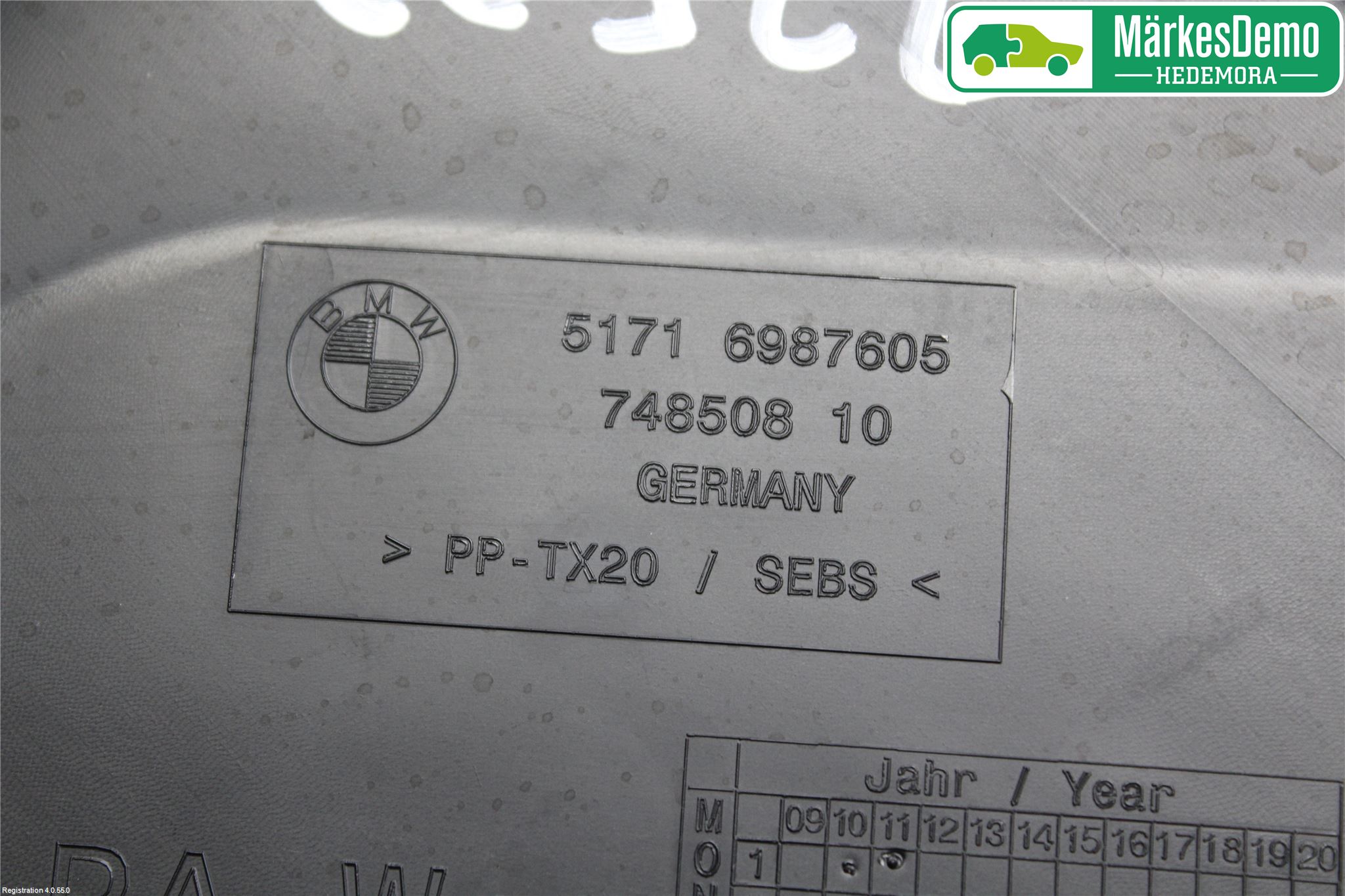 BMW 5 F10/F11/F18 09-17 Torpedplåt-Torpedplast