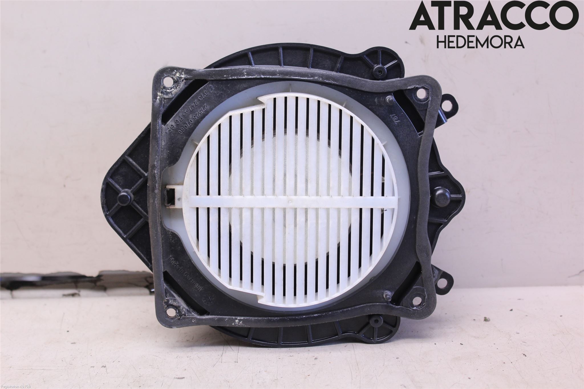 Audi A8/S8 4E  02-09 Högtalare