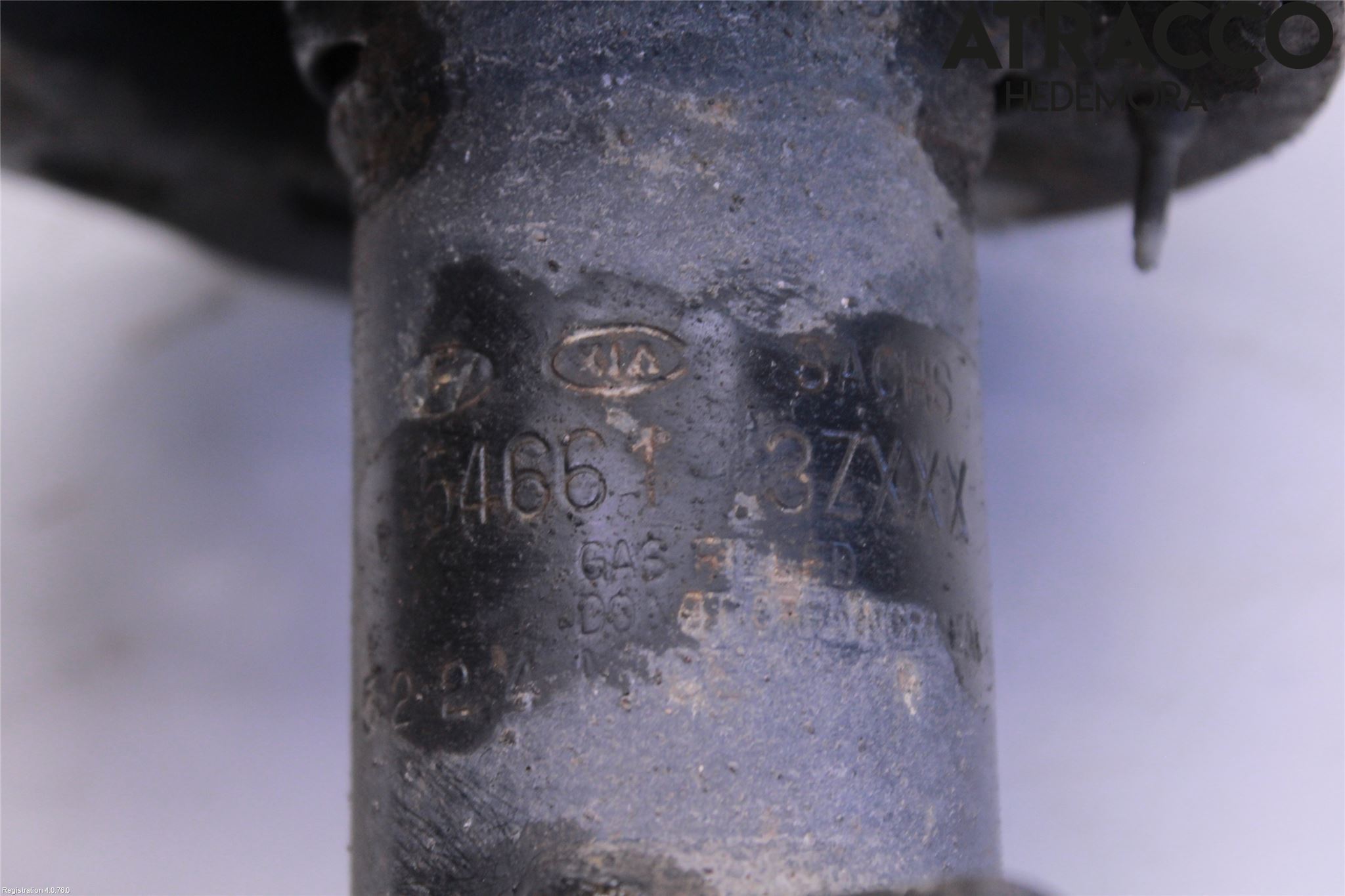 Hyundai i40 16-18 Fjäderben Fram Höger