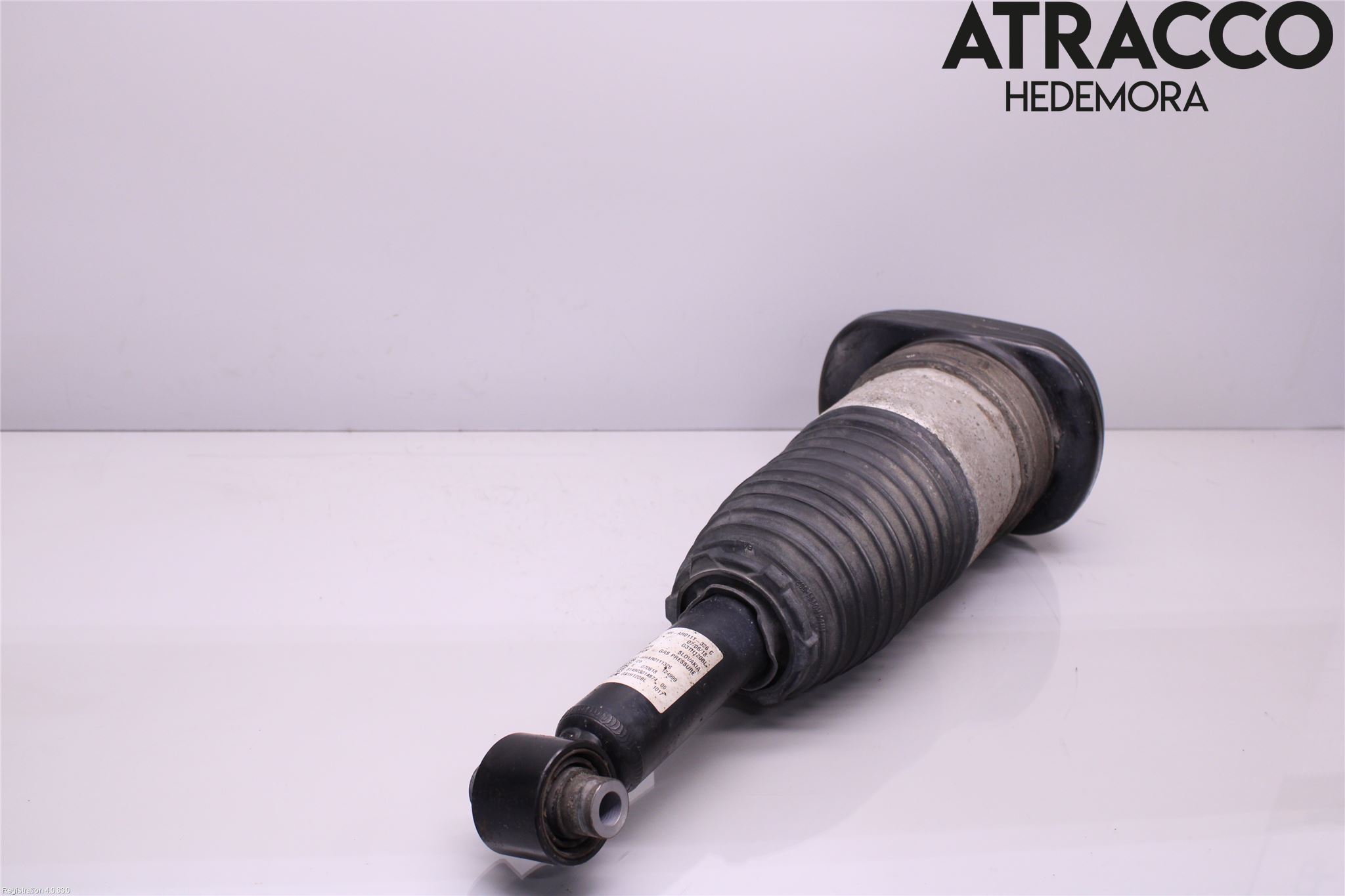 BMW 5 G30/G31/F90 17-23 Fjäderben Bak Vänster