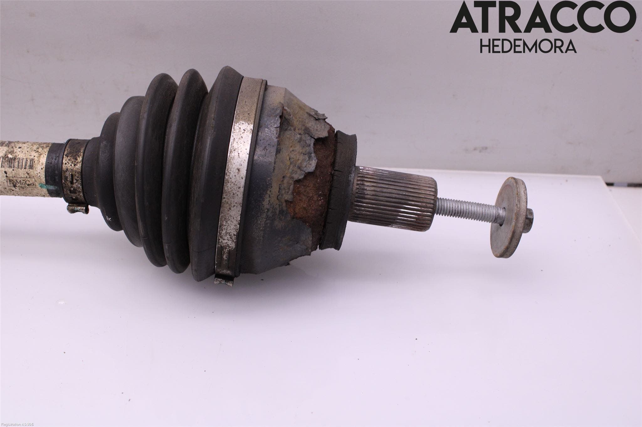 Volvo V70 08-13 Drivaxel Fram Höger