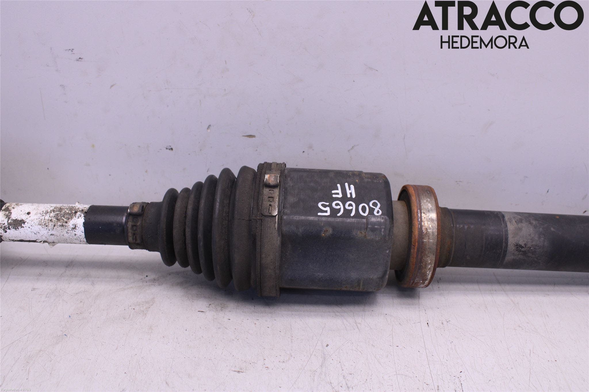 Volvo V70 08-13 Drivaxel Fram Höger