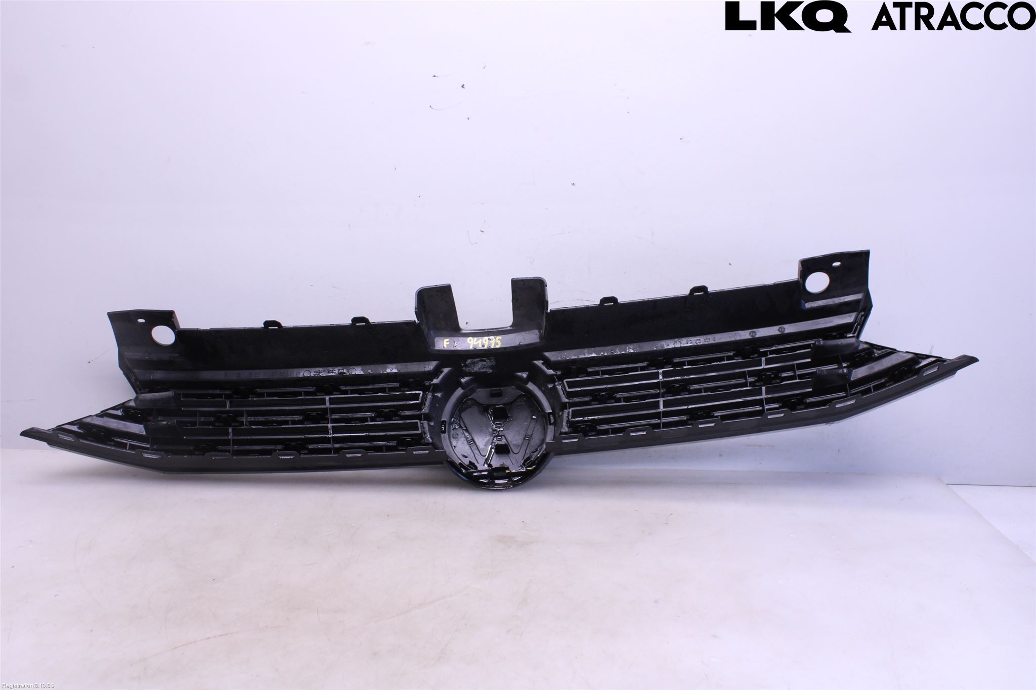 Volkswagen VW GOLF SPORTSVAN 15-20 Grilldel Mitt