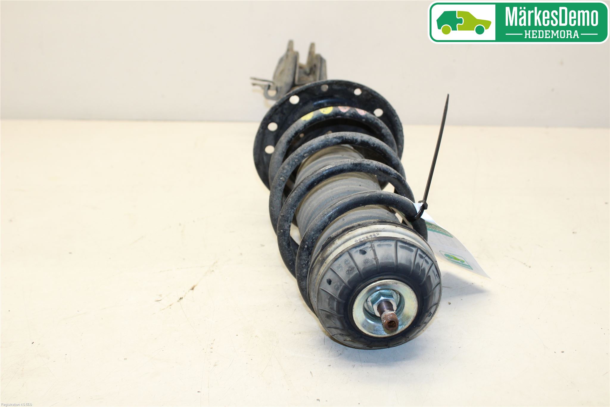 Fiat PANDA 12- Fjäderben Fram Höger