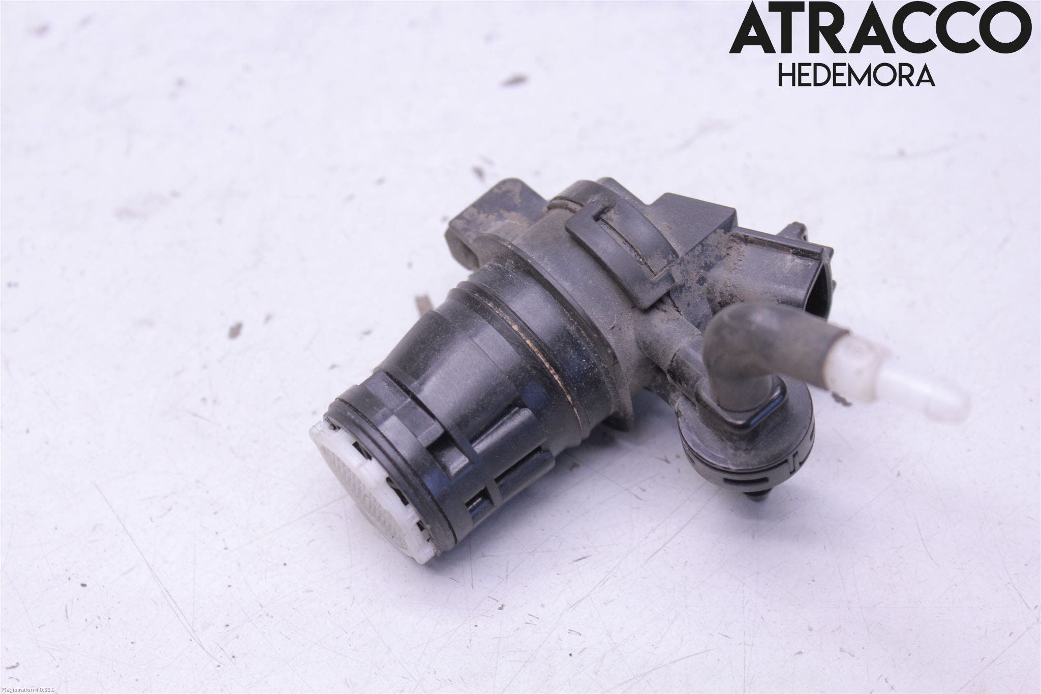 Mazda 6 13- Spolarpump Vindruta