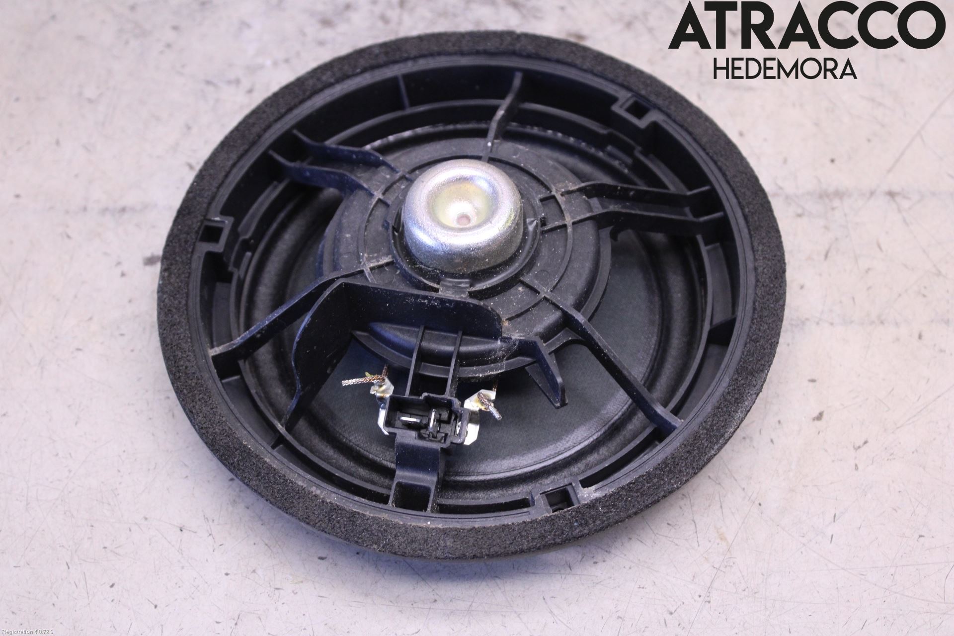 Suzuki VITARA 15- Högtalare