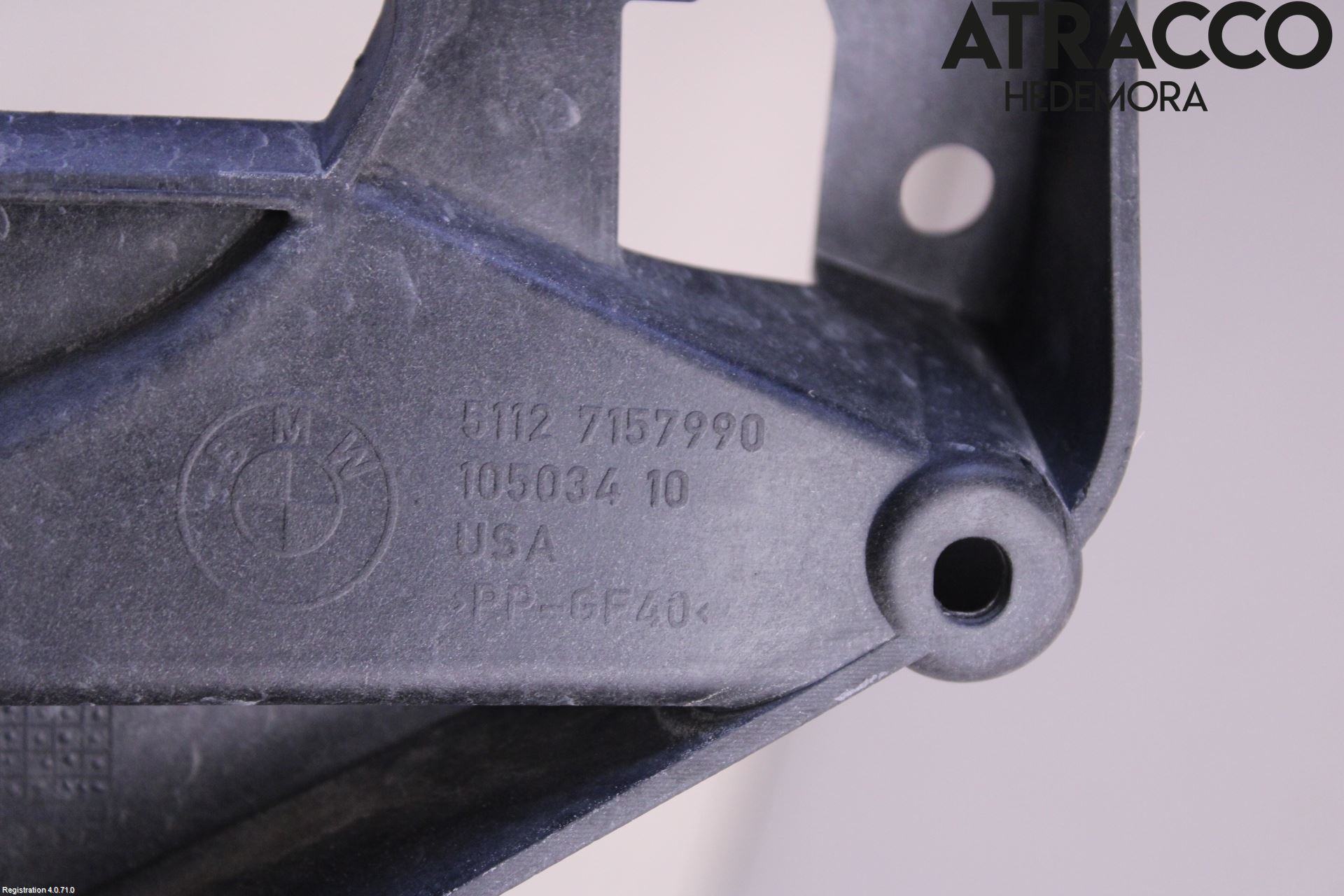 BMW X5 E70 07-13 Skärmfäste Fram Hö