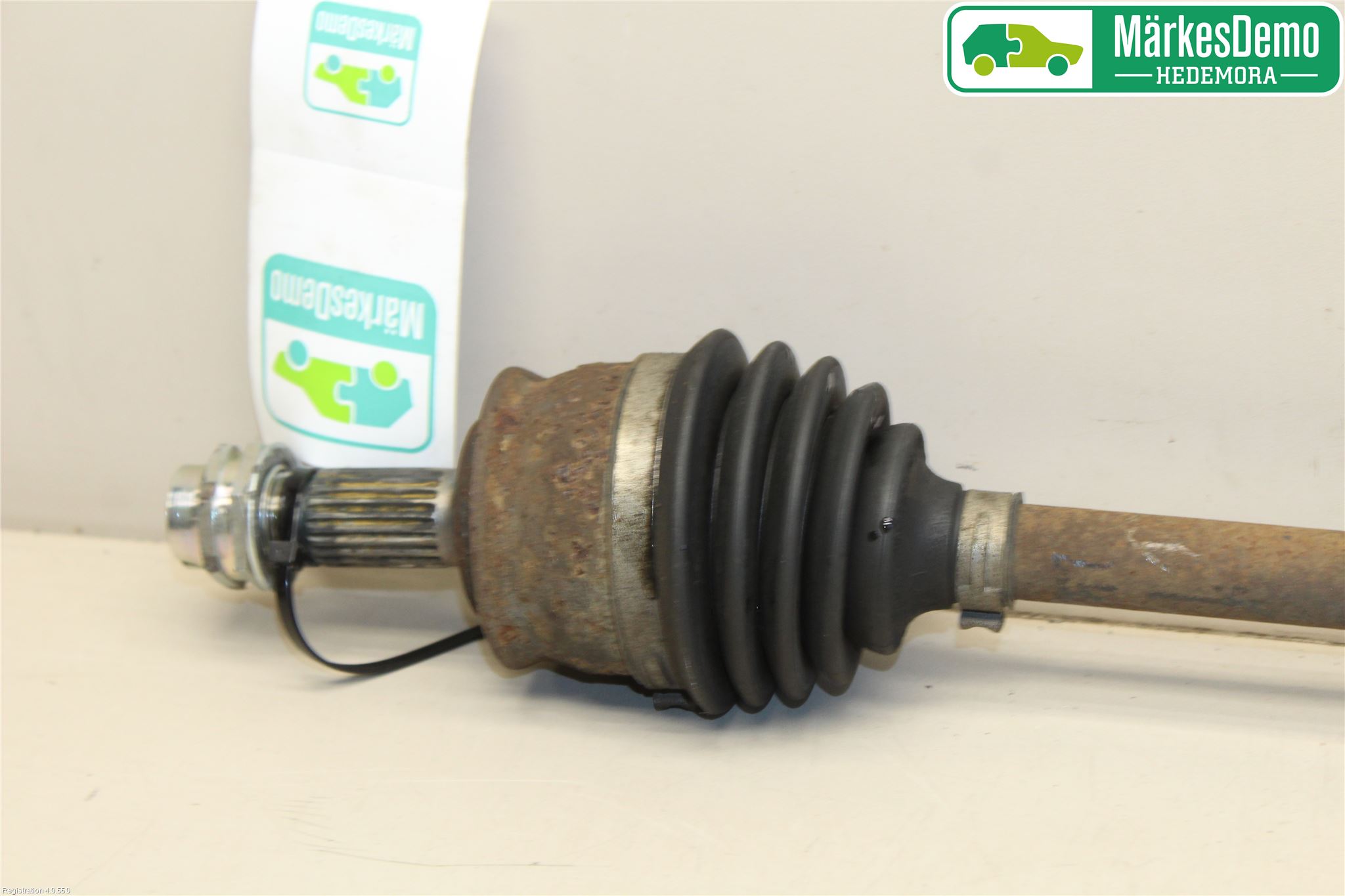 Ford KA 09-16 Drivaxel Fram Höger