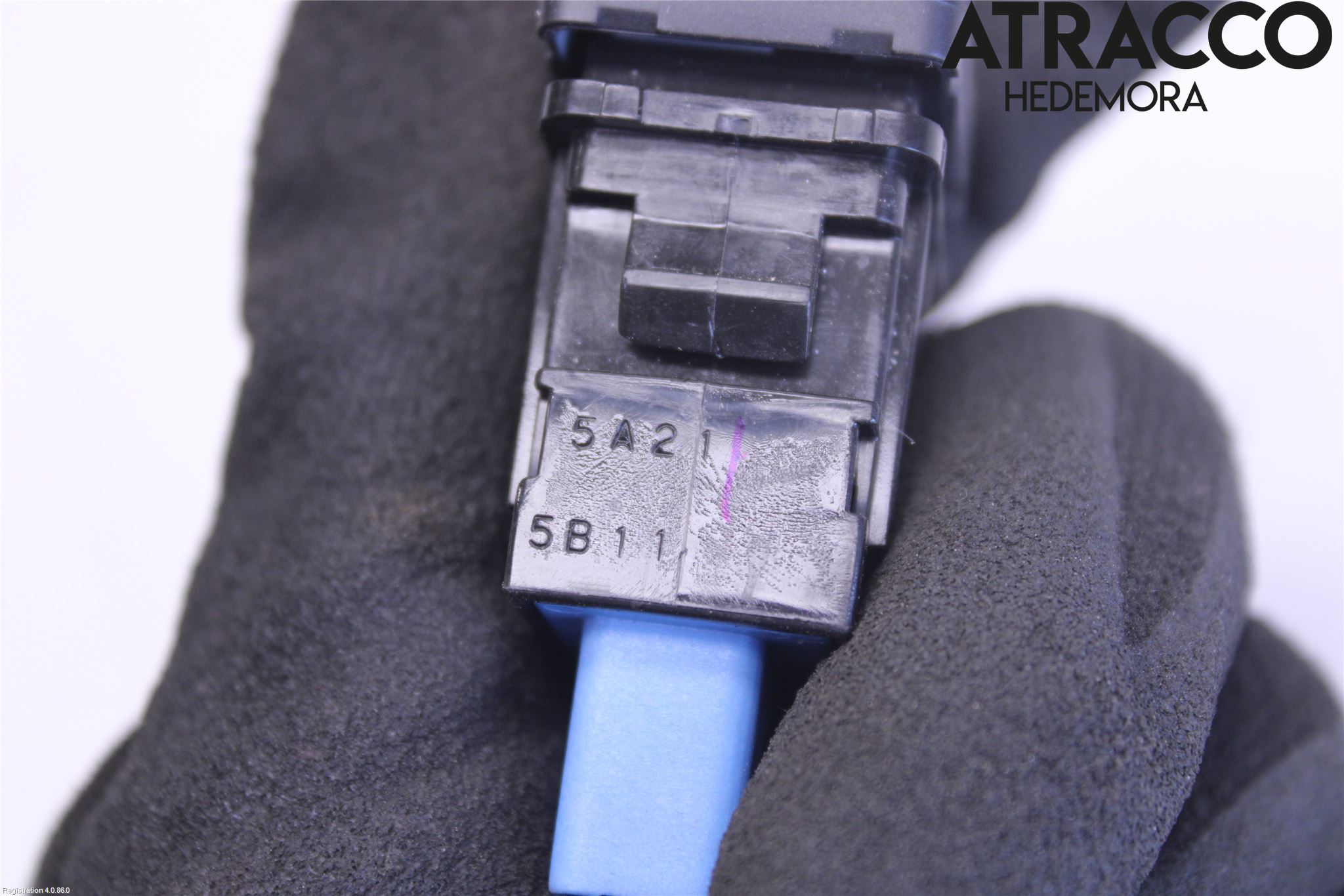 Mitsubishi OUTLANDER 13-21 Strömställare Antisladd