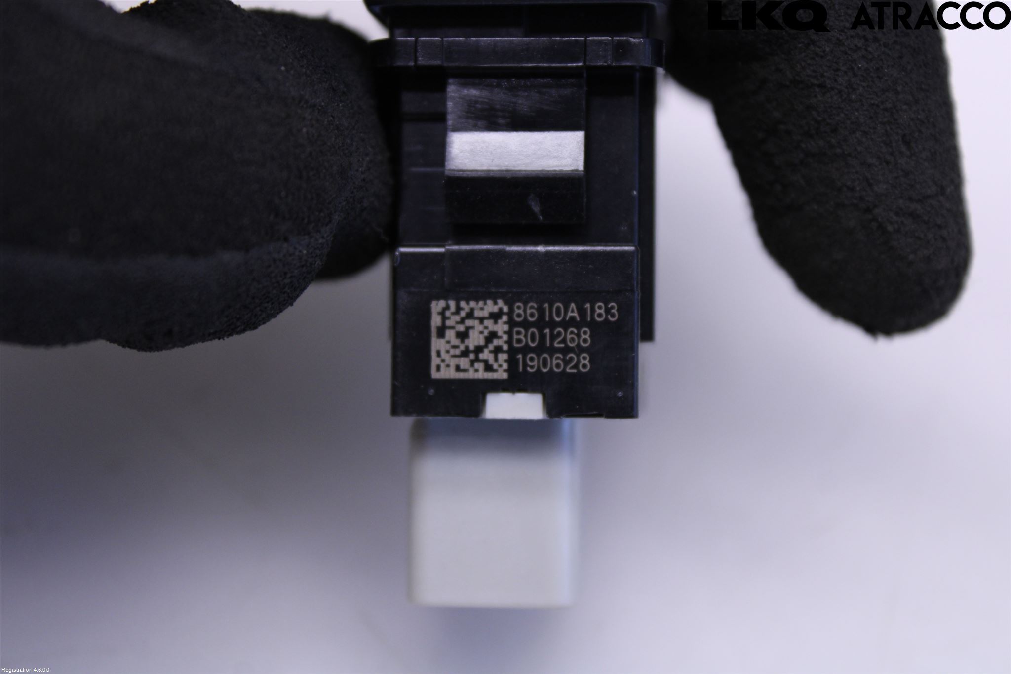 Mitsubishi OUTLANDER 13-21 Strömställare Övrigt