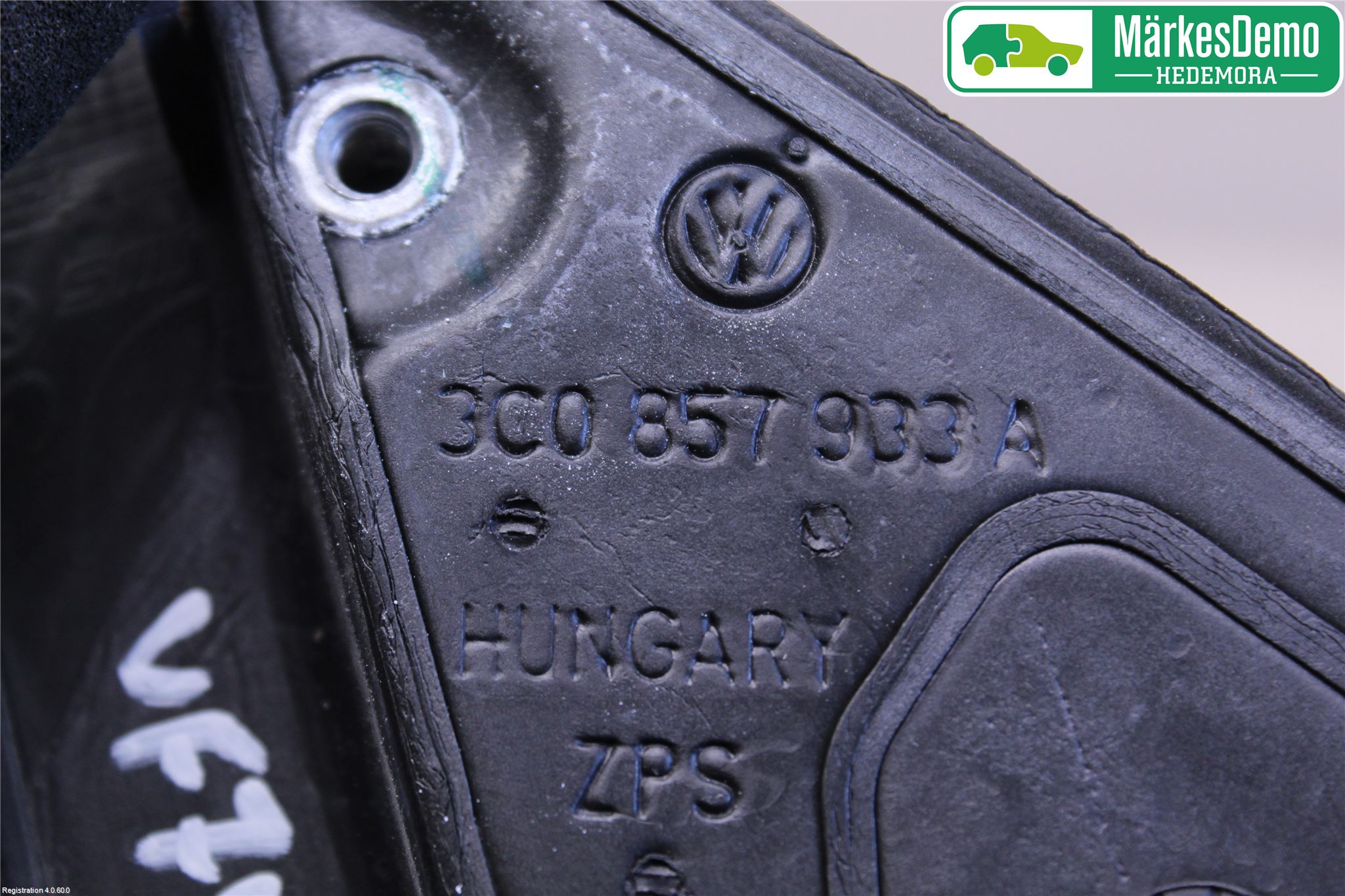 Volkswagen VW PASSAT 11-14 Spegel Yttre El Vä