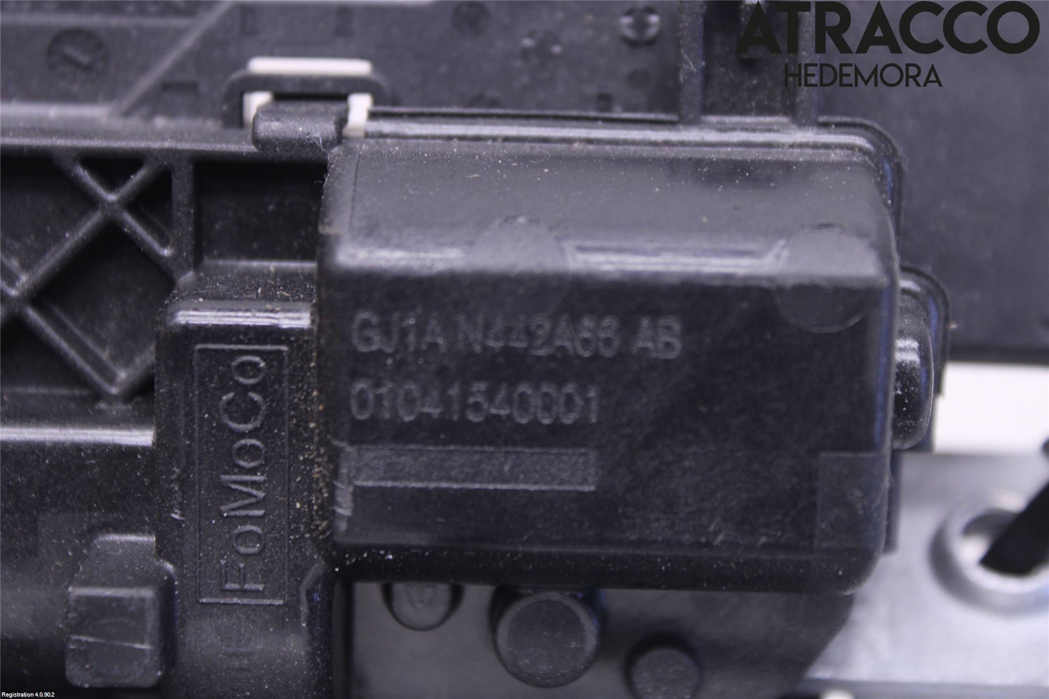 Ford KUGA 17-19 Låskista Baklucka