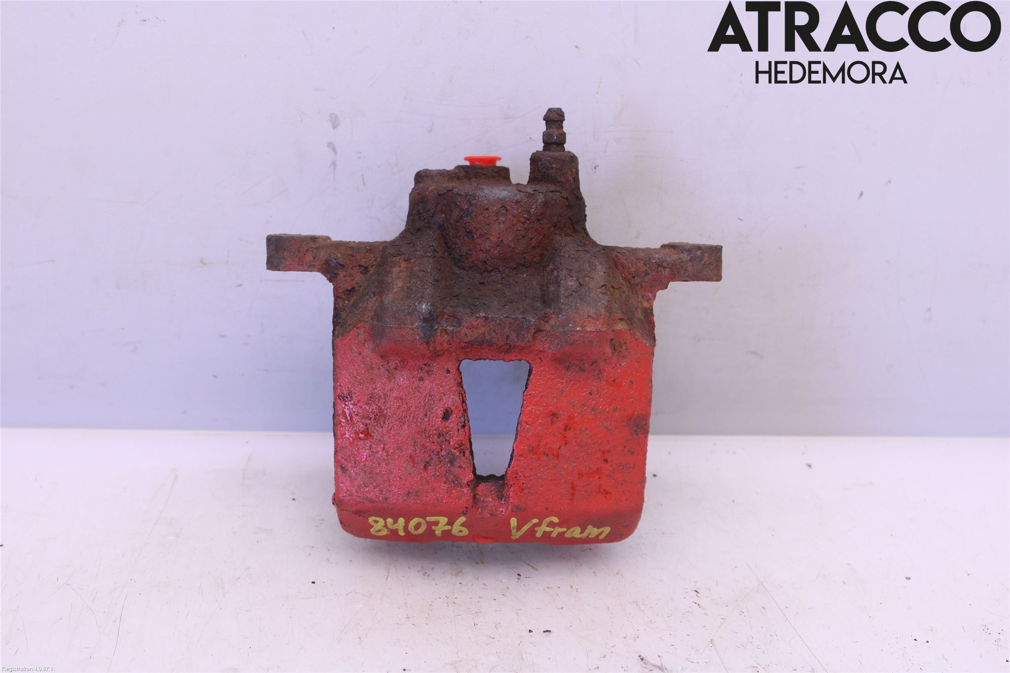 Toyota YARIS P1 99-03 Bromsok Fram Vänster