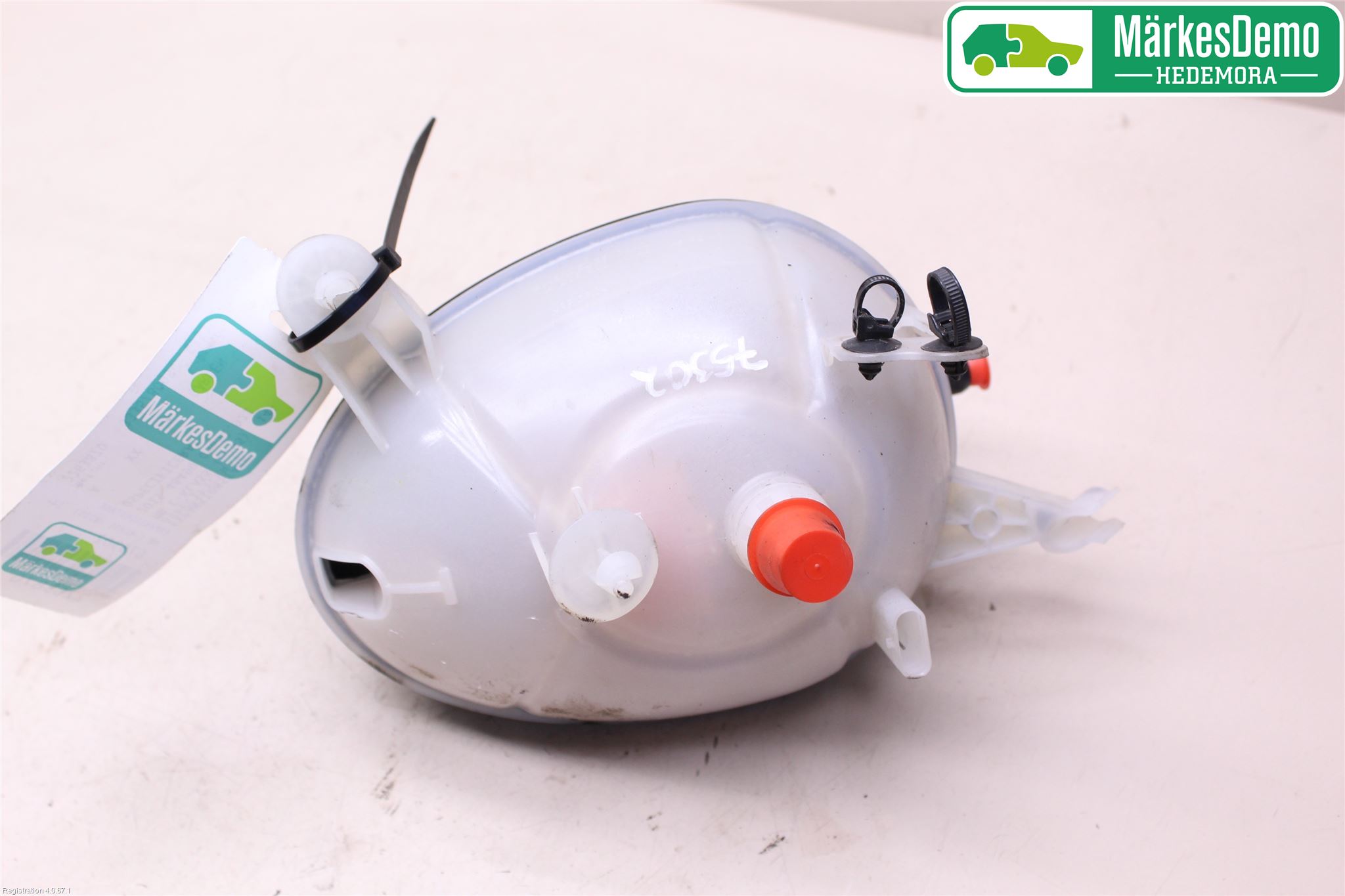 Mercedes-Benz MB C-KLASS (W205) 14-21 Expansionstank