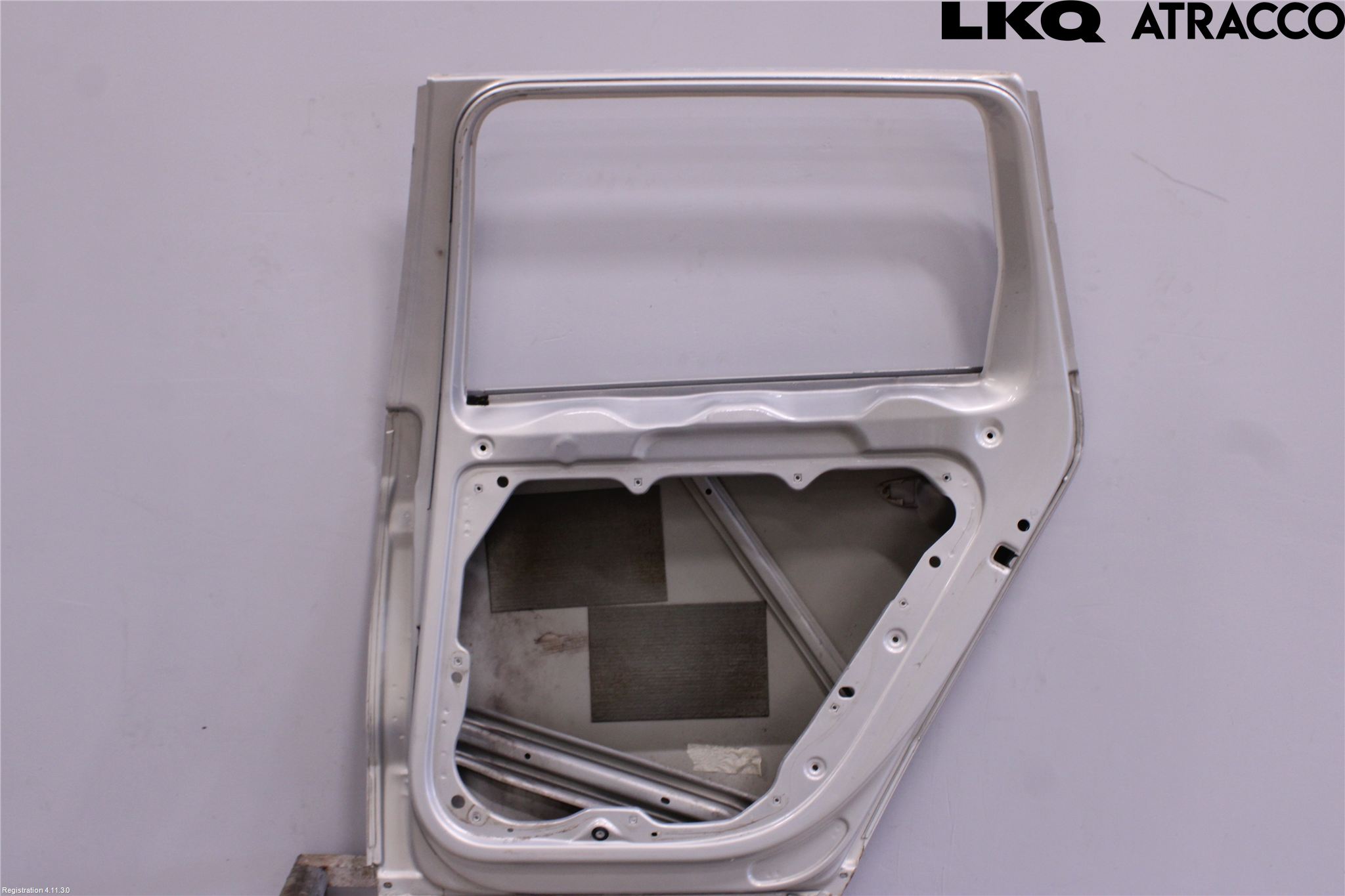 Volkswagen VW PASSAT 05-11 Dörr Bak Höger