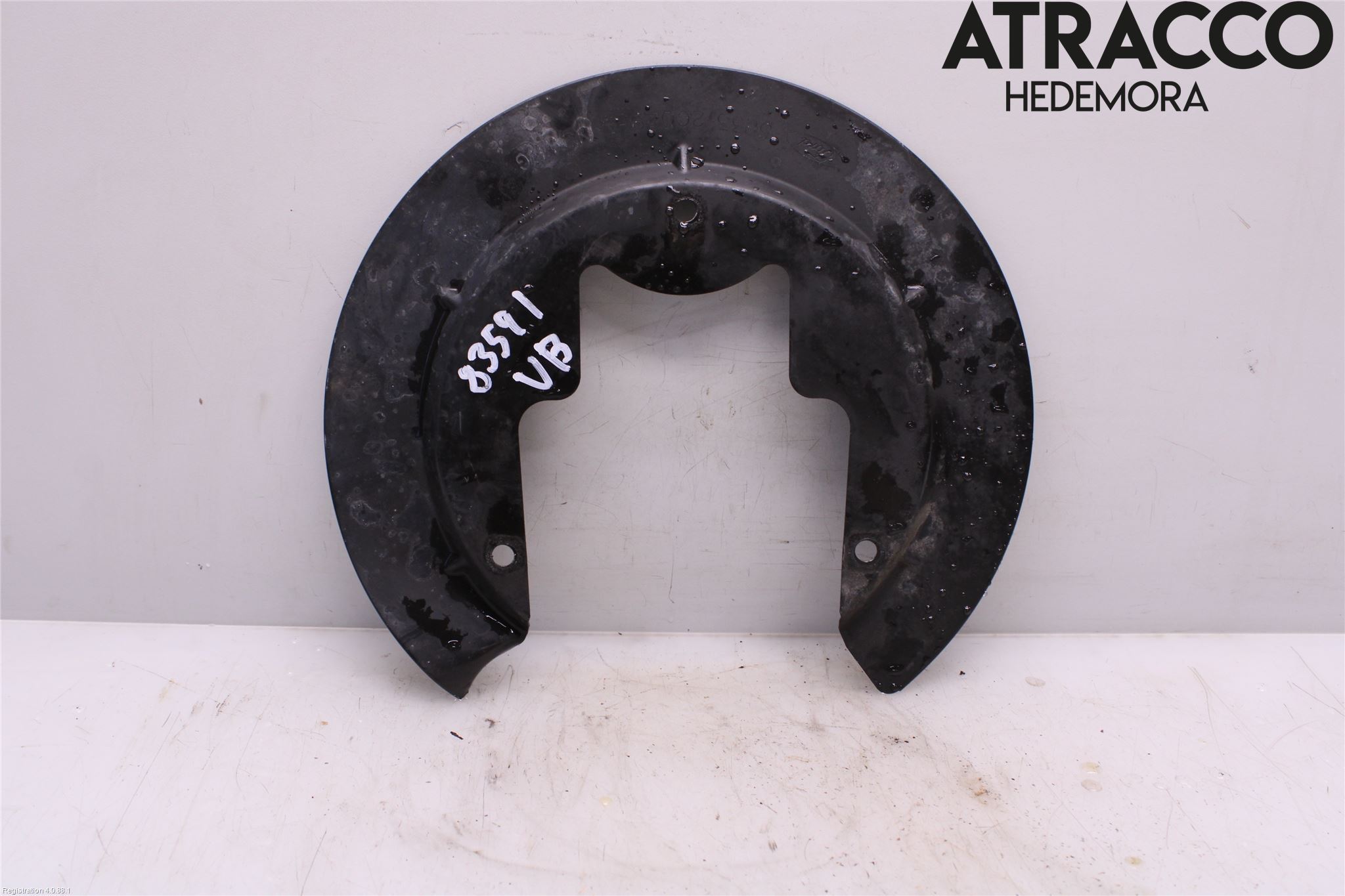 Ford MUSTANG V 05-14 Bromssköld Bak