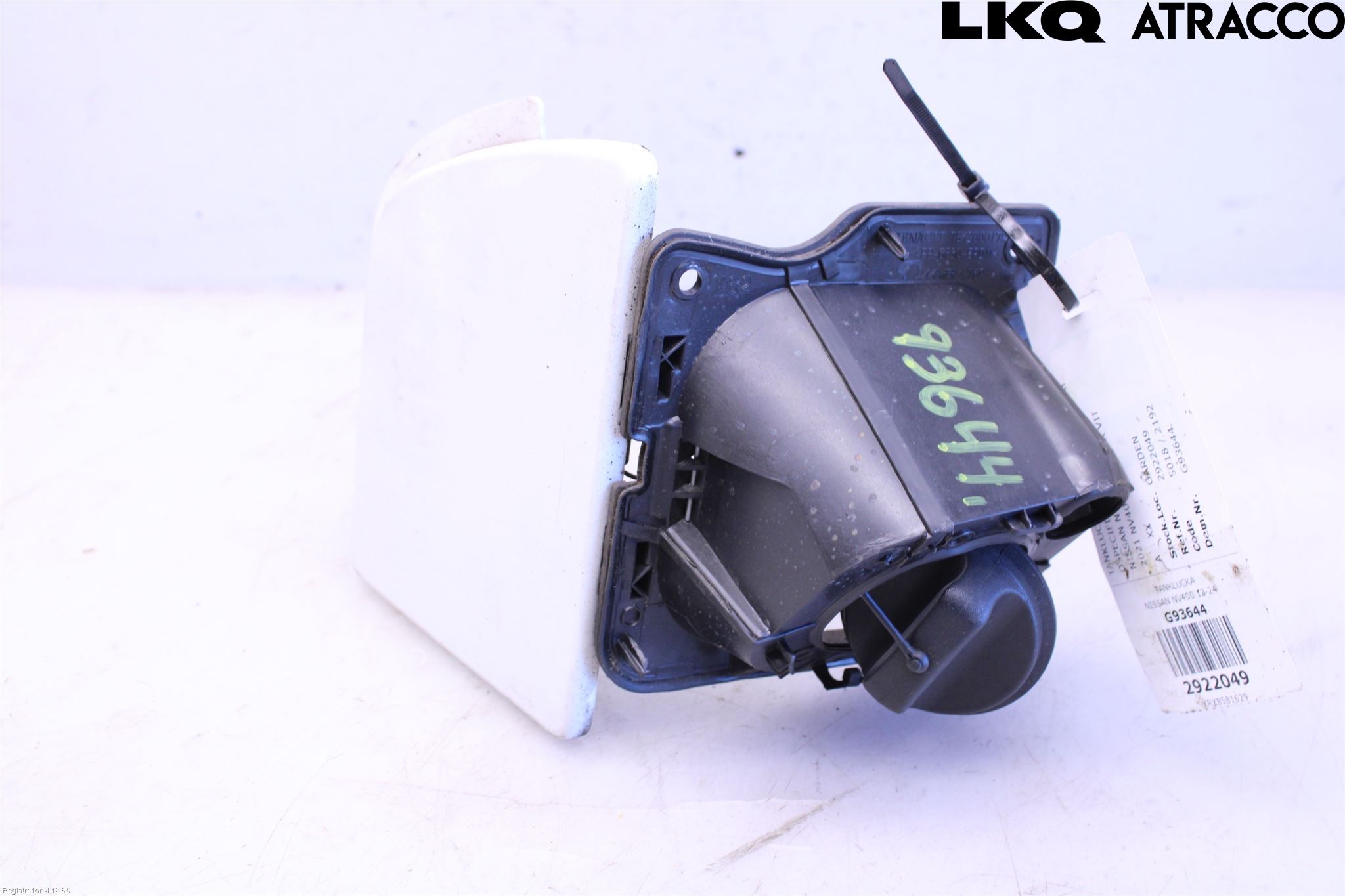 Nissan NV400 12-24 Tanklucka