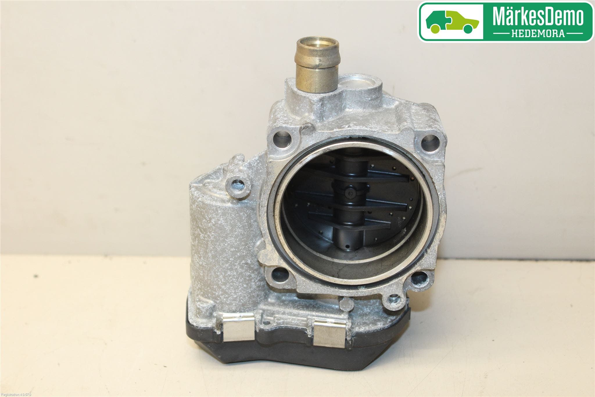 BMW 3 F30/F31/F80 12-19 Injspjällhus