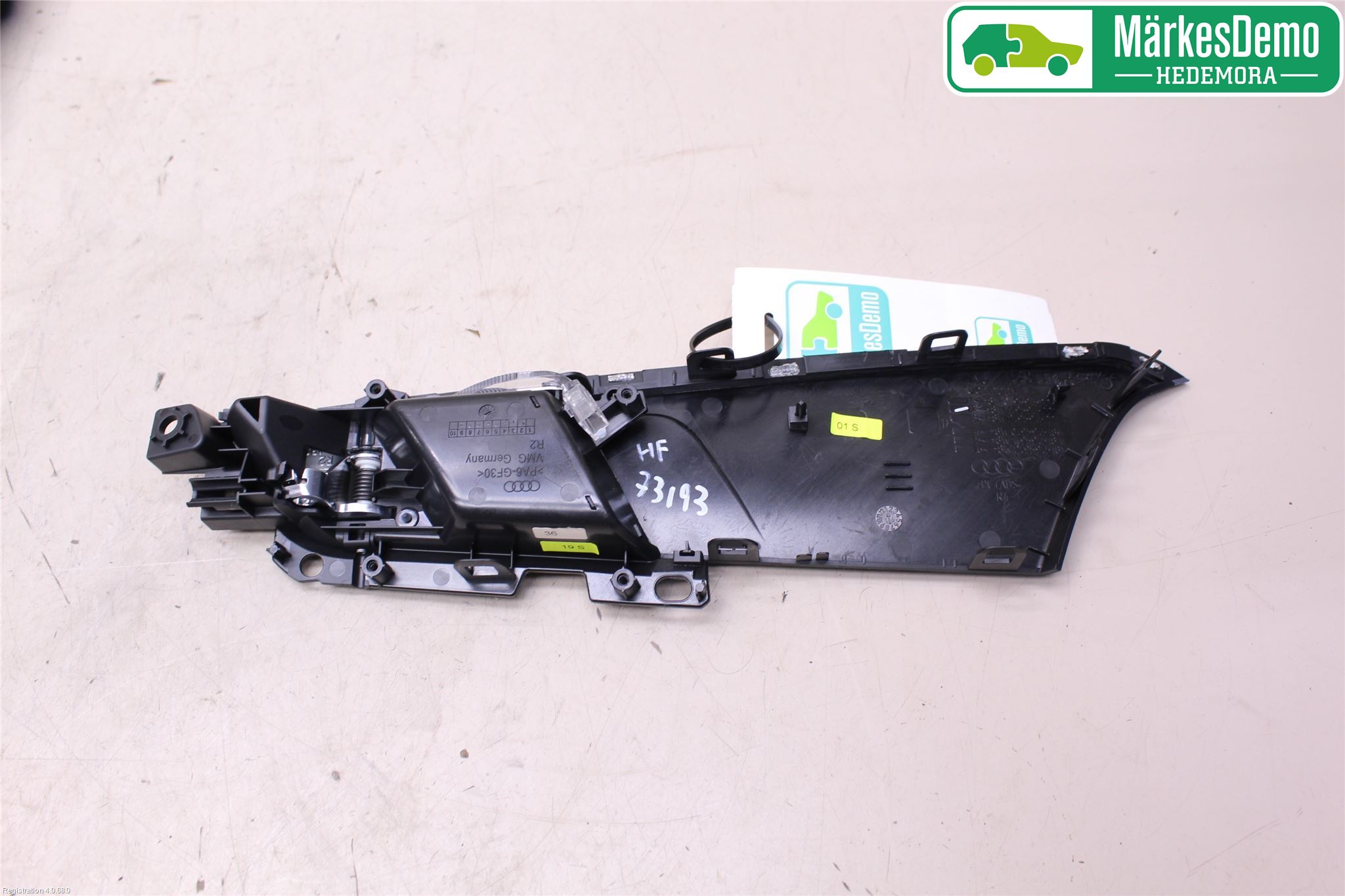 Audi A4/S4 B9 16-19 Dörrhandtag Inre Hö