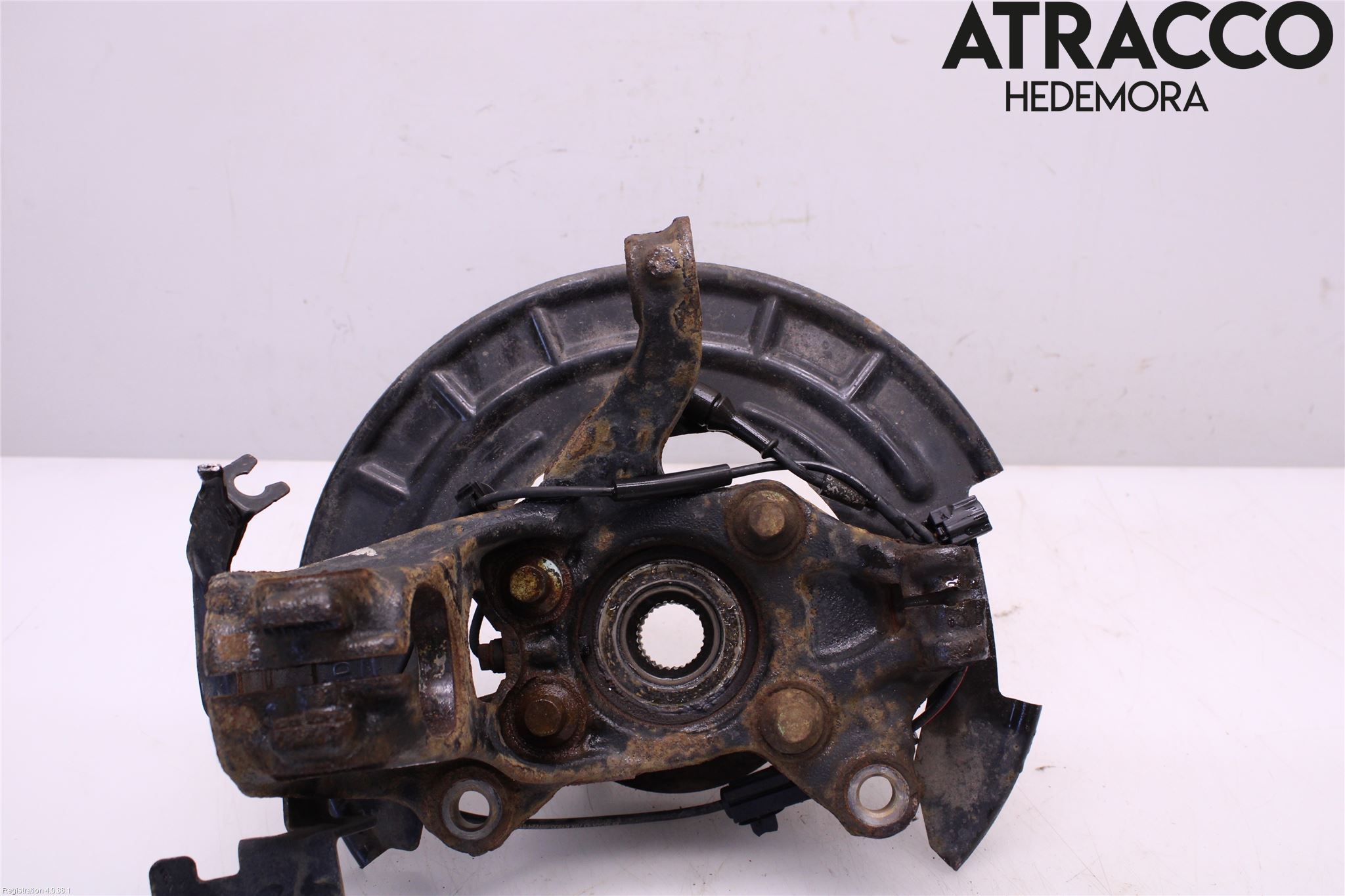 Mazda 3 IV 19- Styrspindel Lagerhus Hö