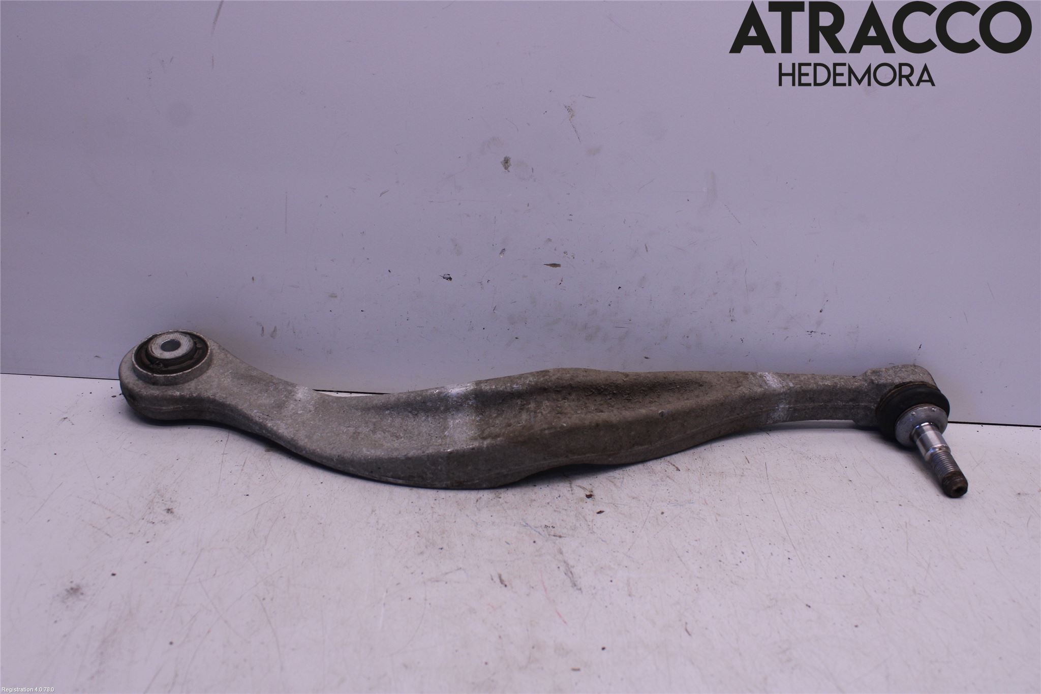 BMW 5 F10/F11/F18 09-17 Bärarm Bak Höger
