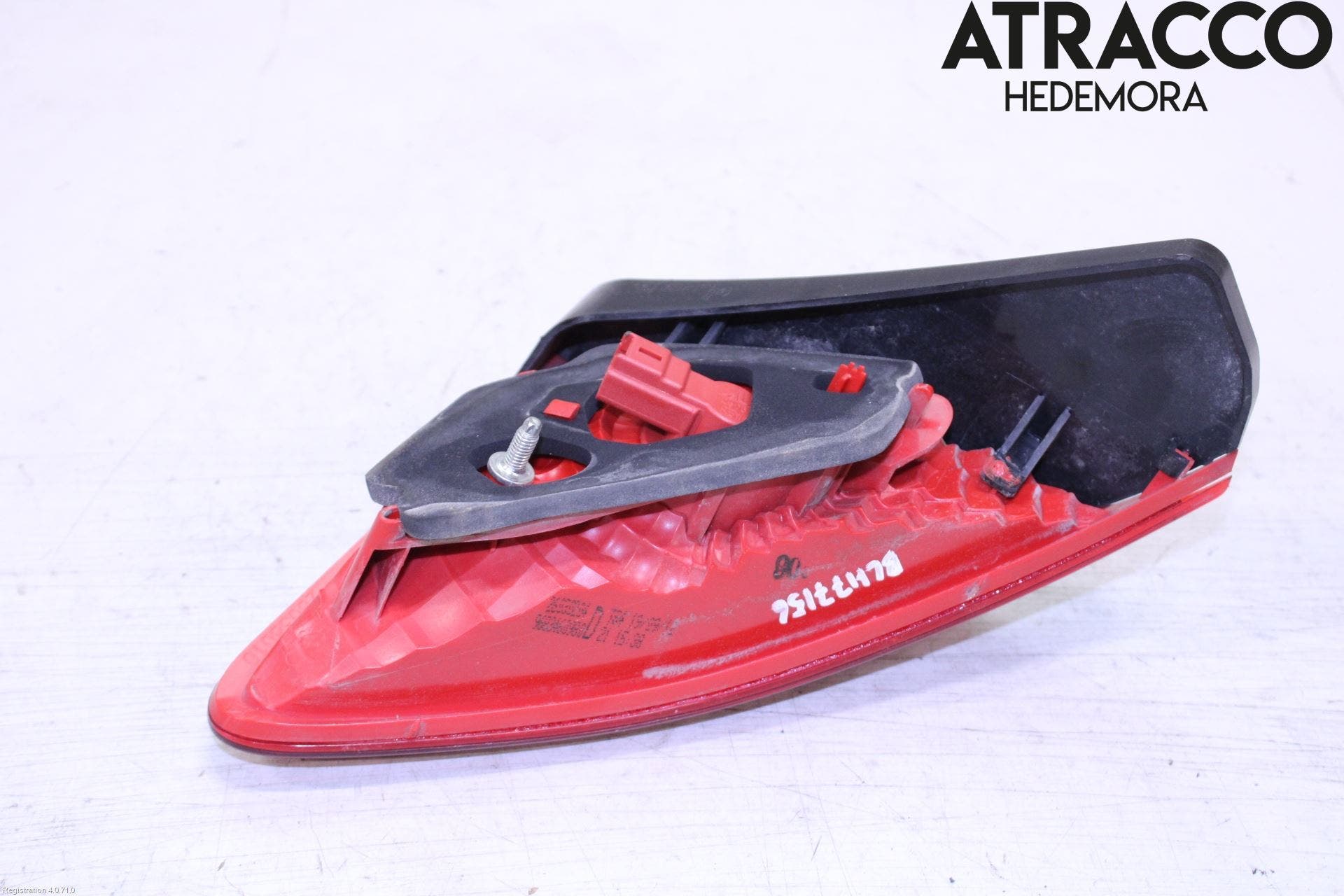 Peugeot 3008 09-16 Bakljus Lucka Hö