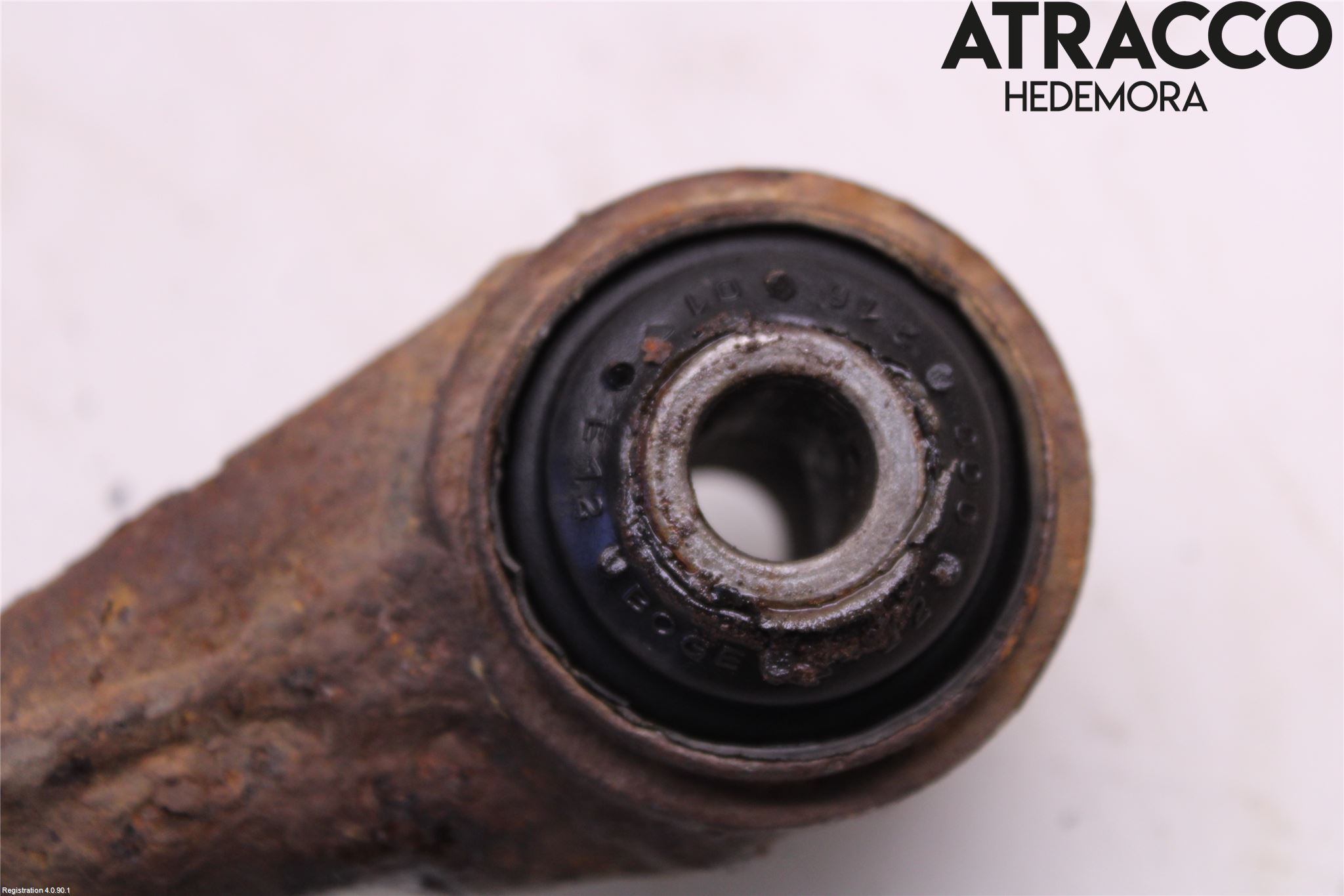 Volvo 940 91-98 Bärarmsstag Fram Vänster