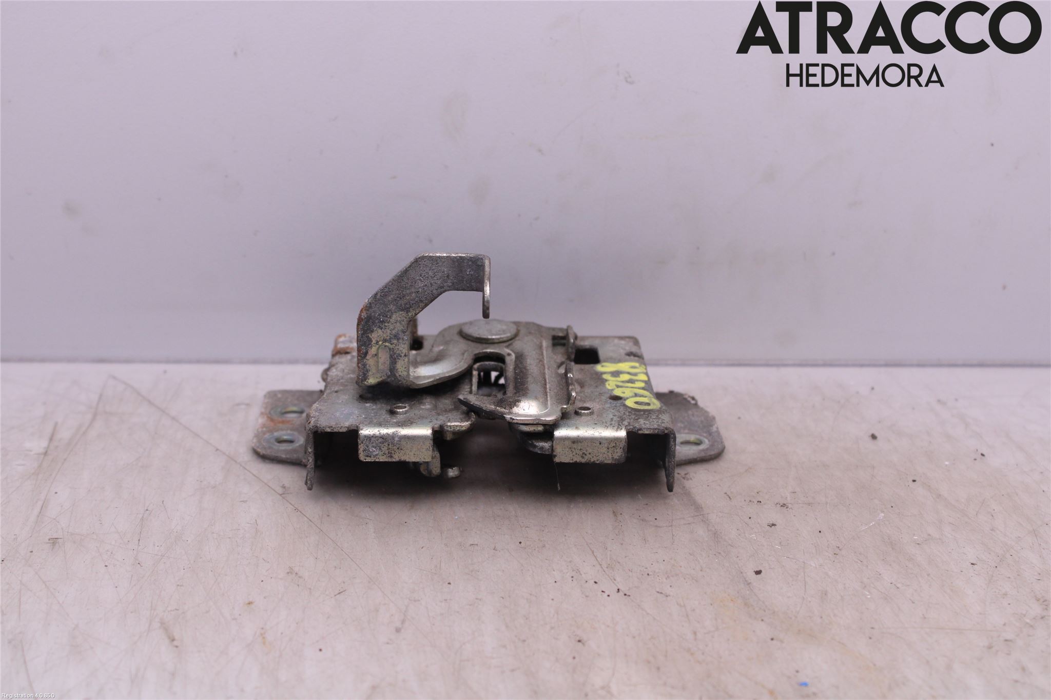 Mitsubishi LANCER 07-14 Huvlås