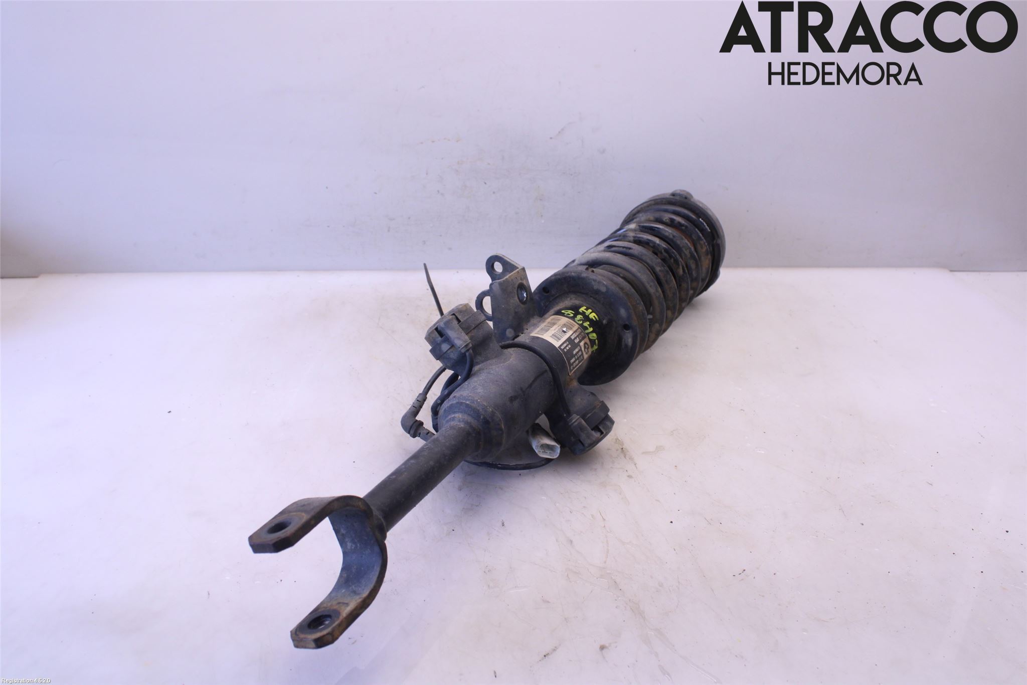 BMW 5 F10/F11/F18 09-17 Fjäderben Fram Höger