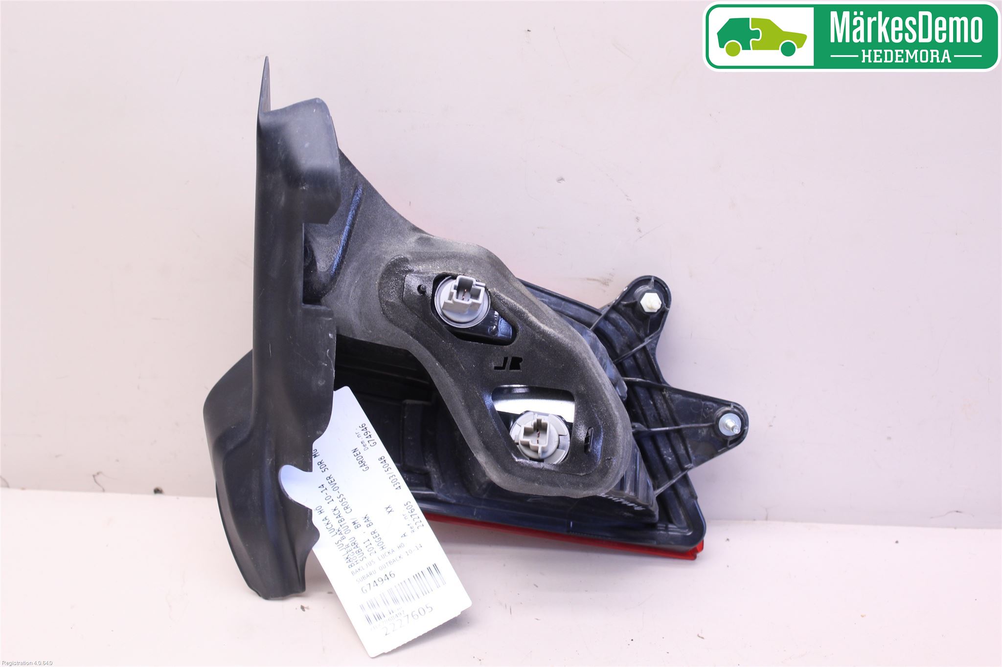Subaru OUTBACK 10-15 Bakljus Lucka Hö