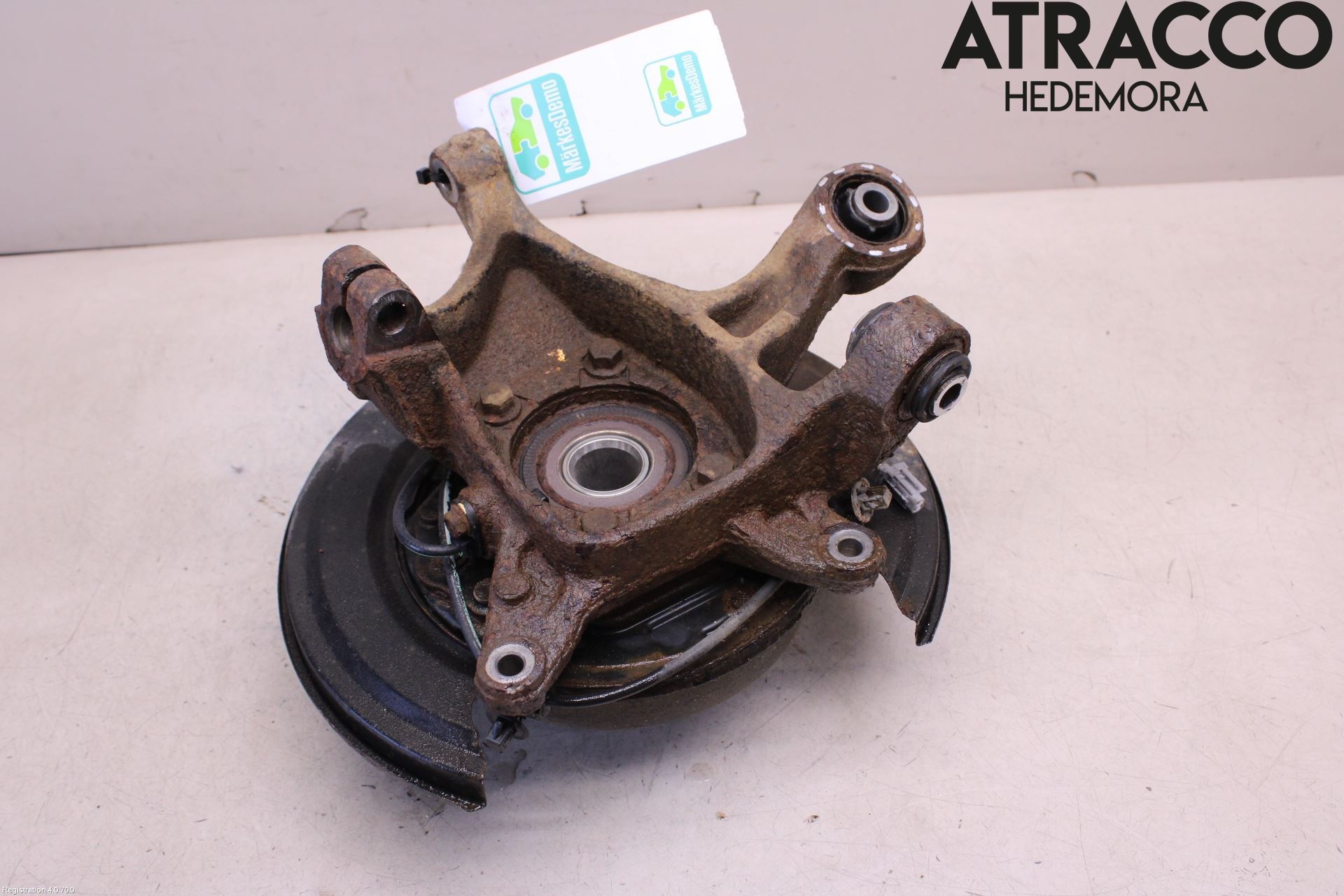 Subaru OUTBACK 10-15 Hjullagerhus-Spindel Vä B