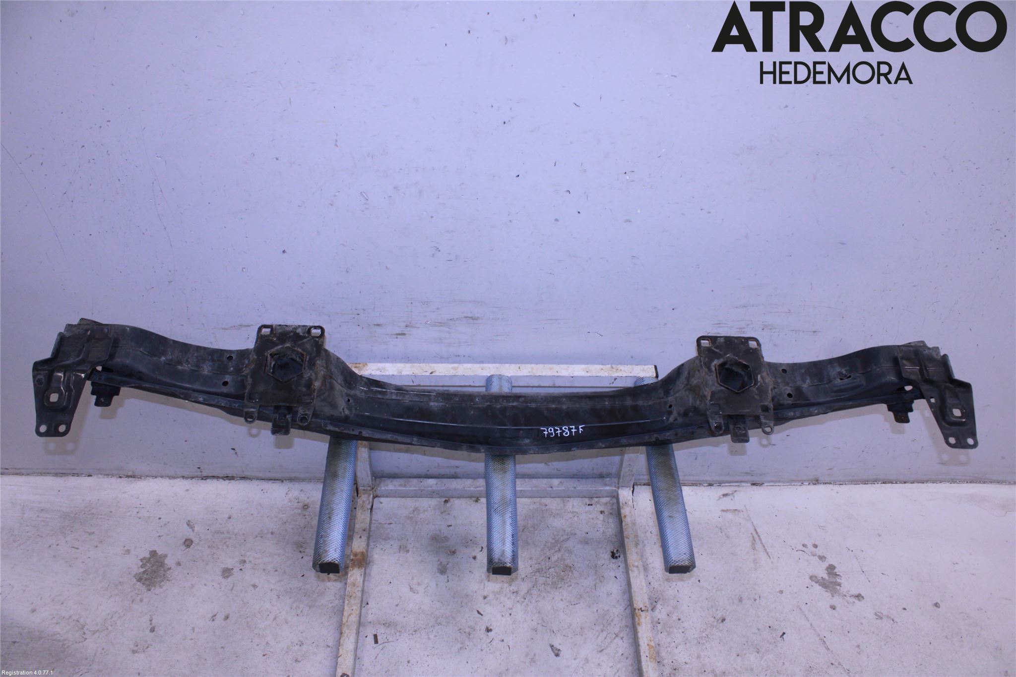 BMW X5 E53     99-06 Stötfångarbalk Fram