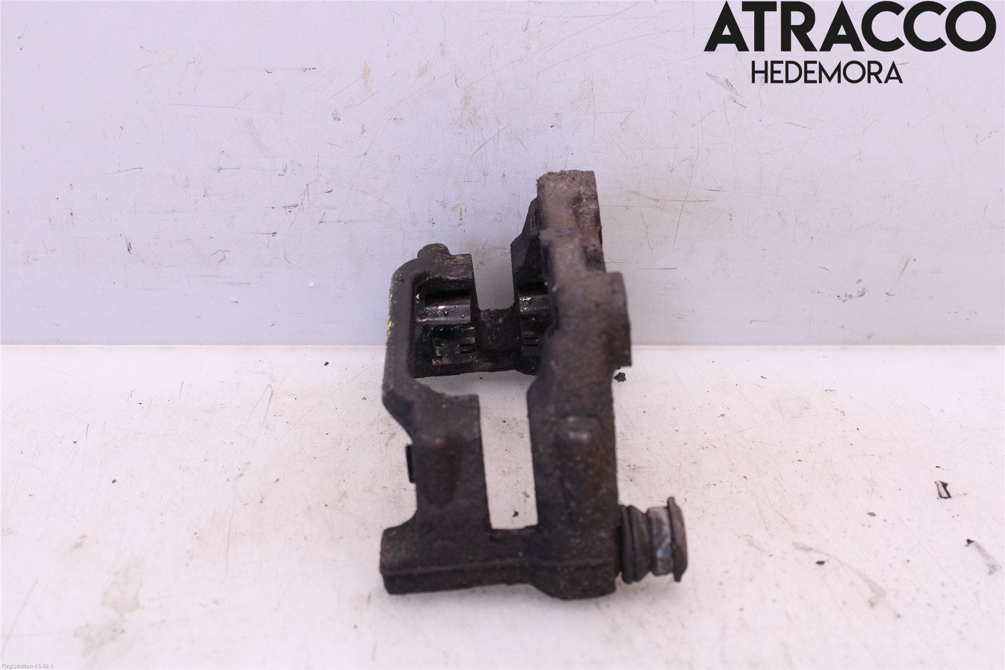 Toyota AVENSIS 16-18 Bromsokshållare