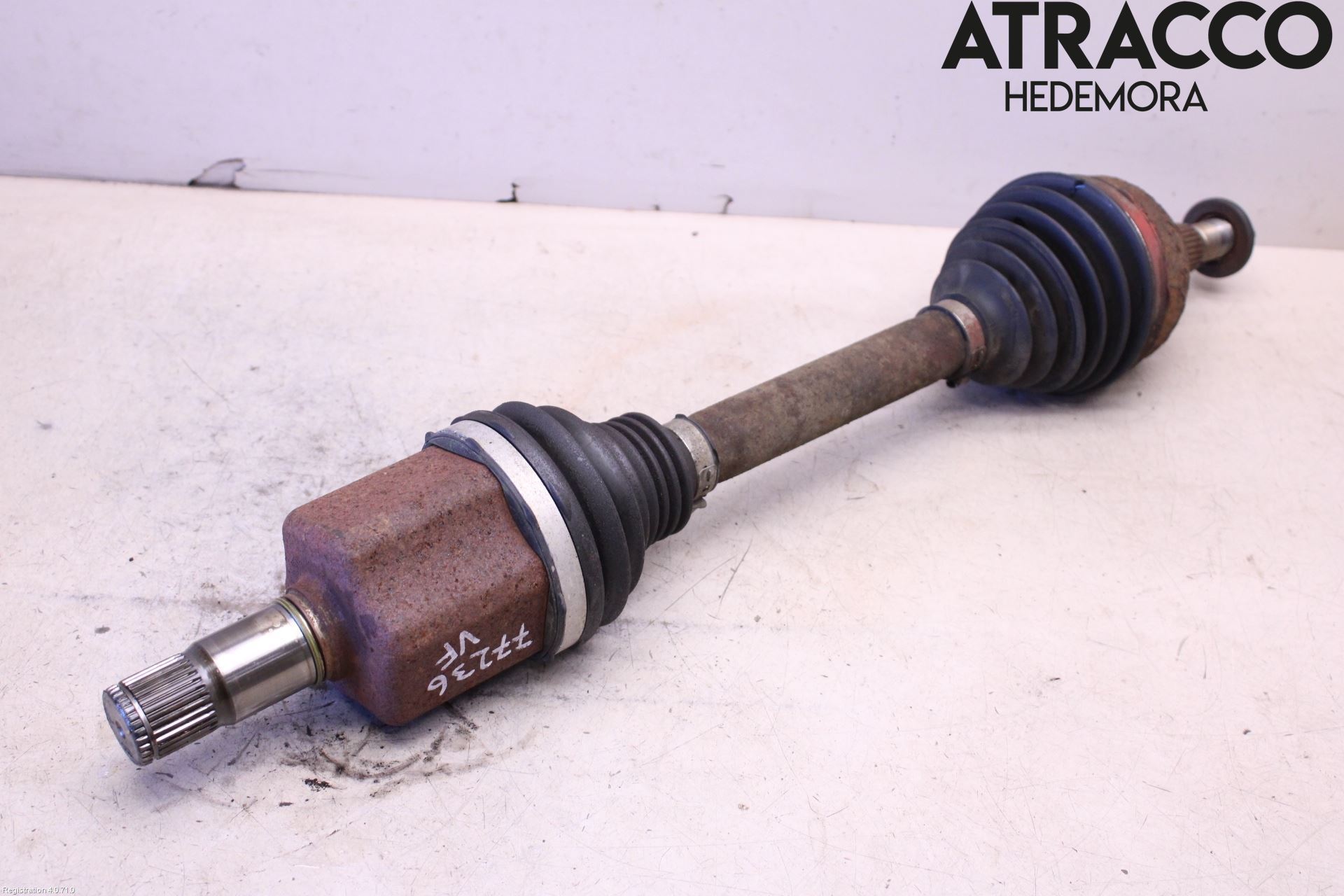Ford KUGA 08-12 Drivaxel Fram Vänster