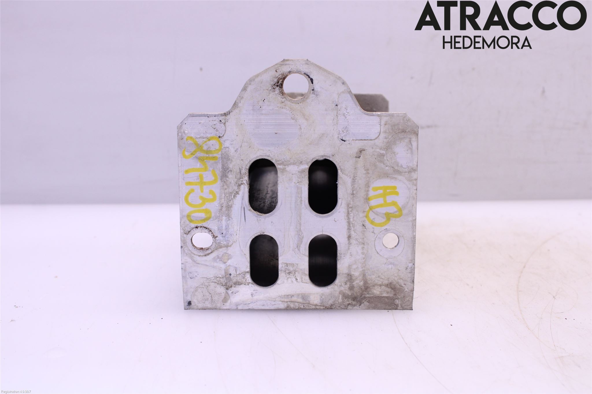 Lexus CT 200h Stötfångarbärjärn Bak