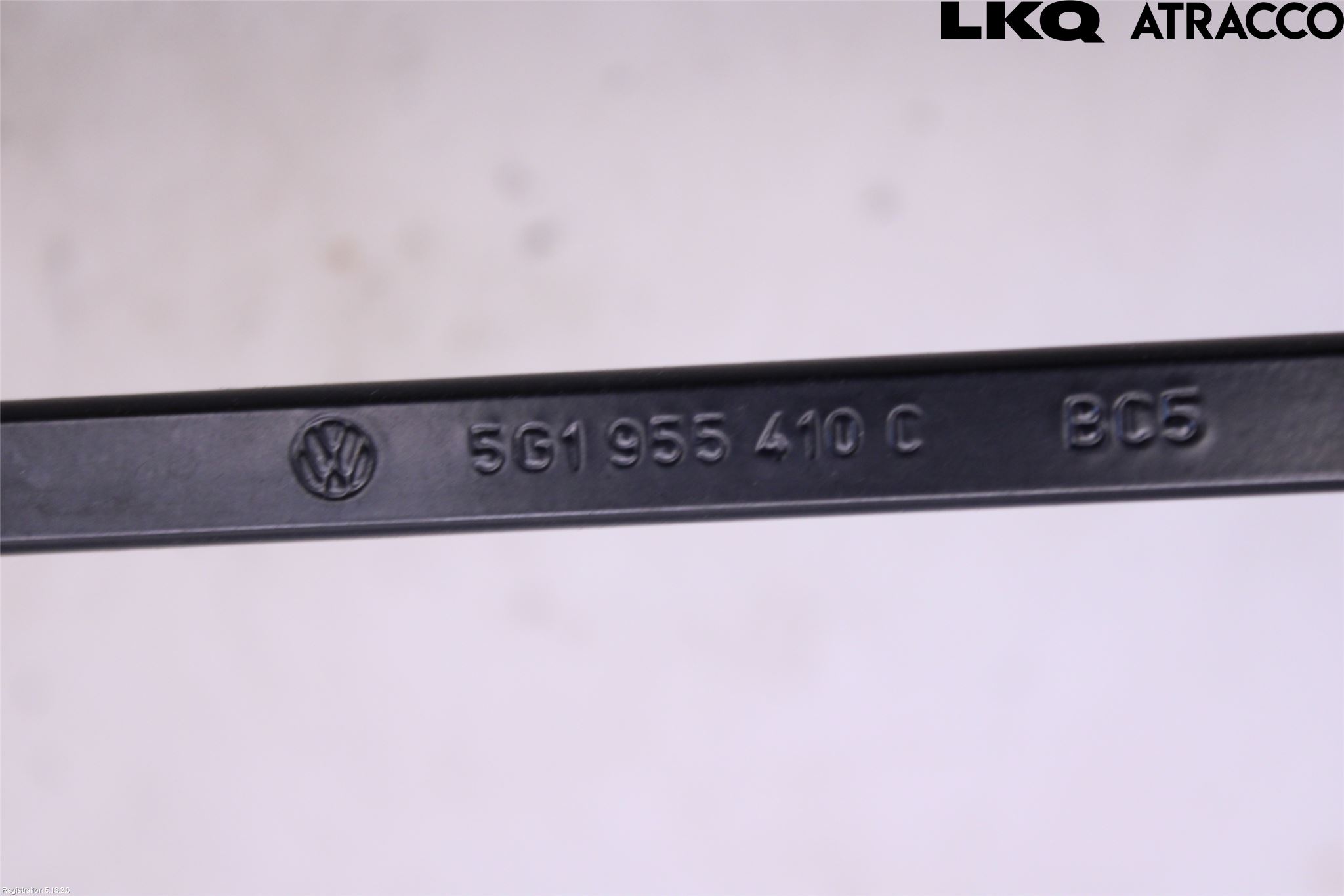 Volkswagen VW GOLF / E-GOLF VII 13-20 Torkararm Armar Vindruta