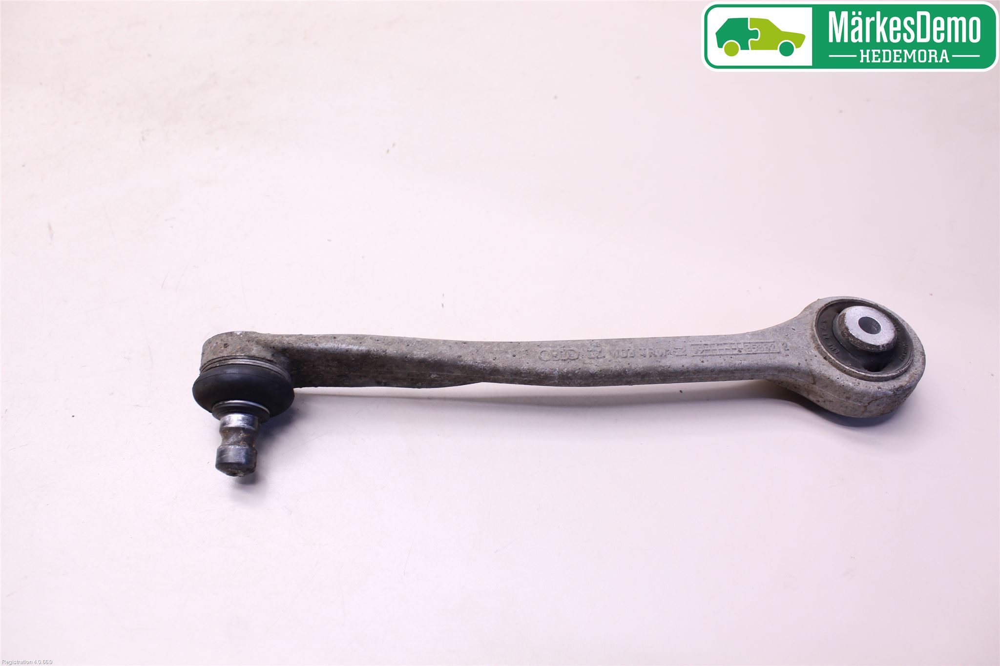 Audi A4/S4 08-11 Bärarm Fram Övre Hö