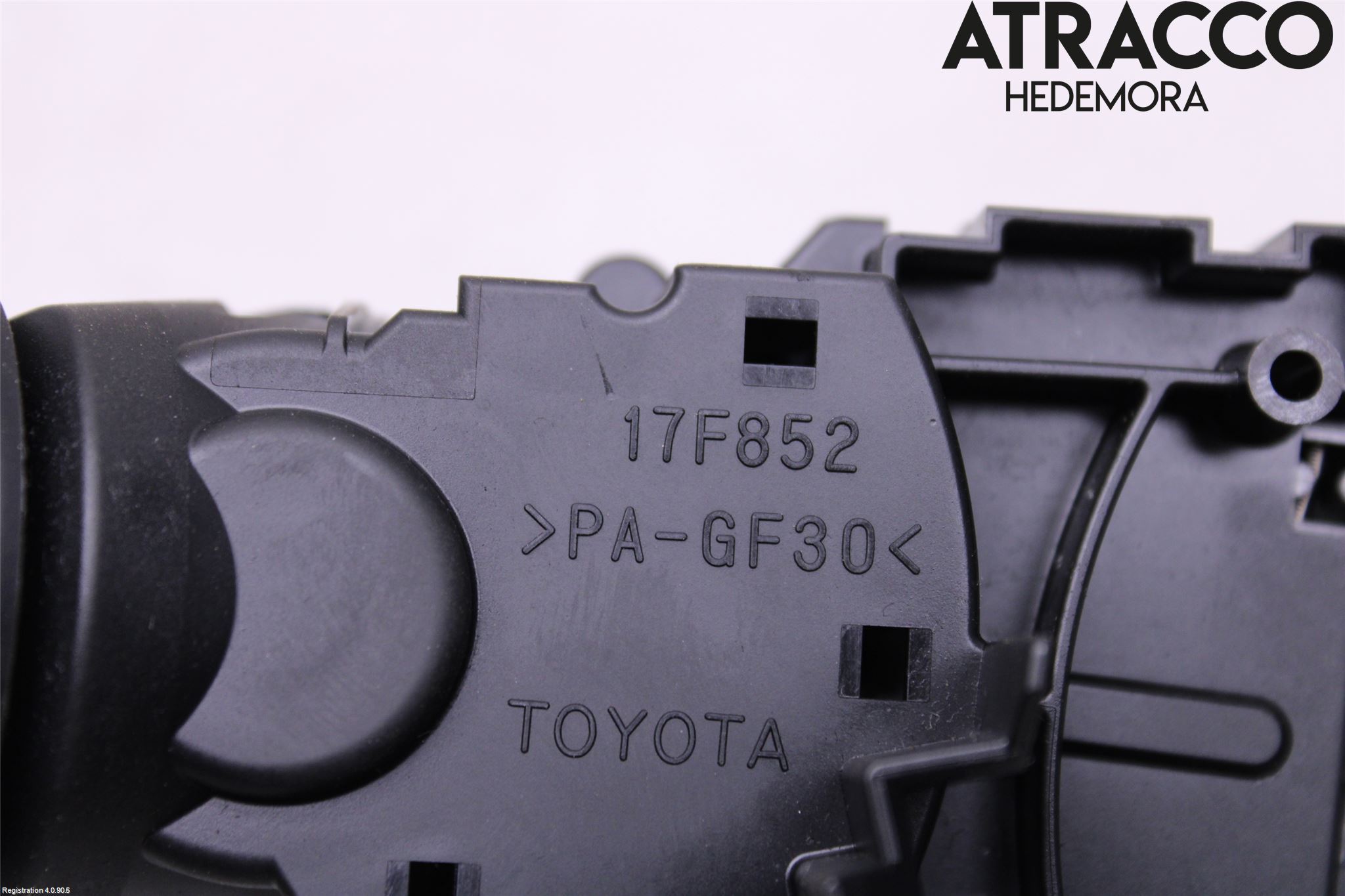 Toyota AURIS 13-19 Spakcentral