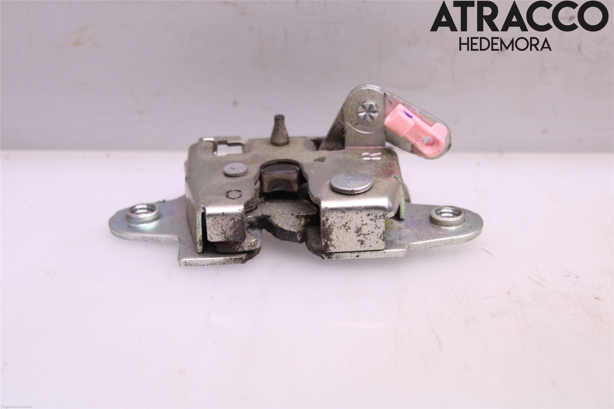 Toyota HILUX 16- Låskista Baklucka