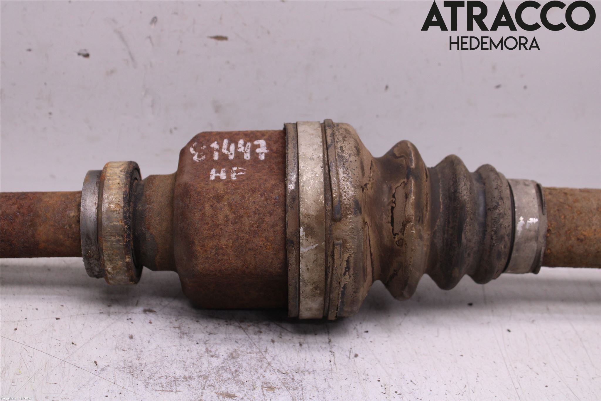 Peugeot 308 08-13 Drivaxel Fram Höger