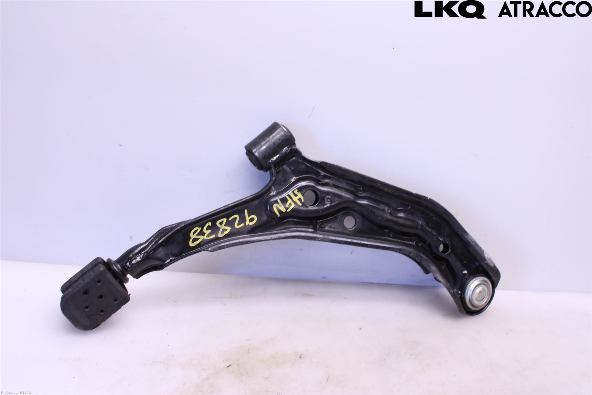 Nissan ALMERA    96-00 Bärarm Fram Undre Hö