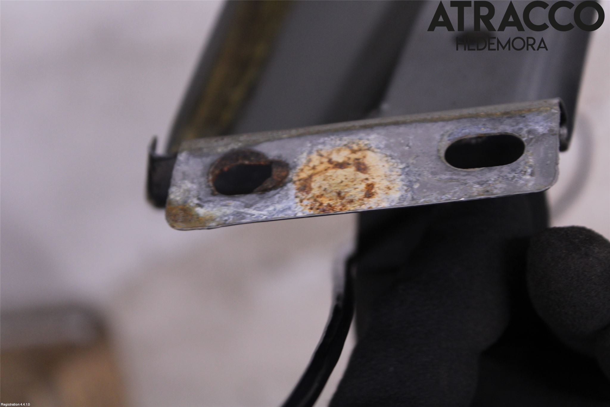 Dodge NITRO Skärm Fram Vänster